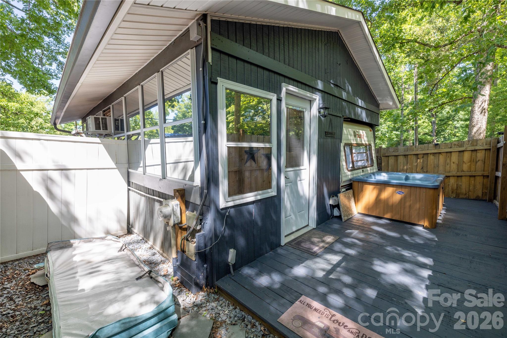 110 & 112 Laurel Ridge Ridge — Mount Gilead