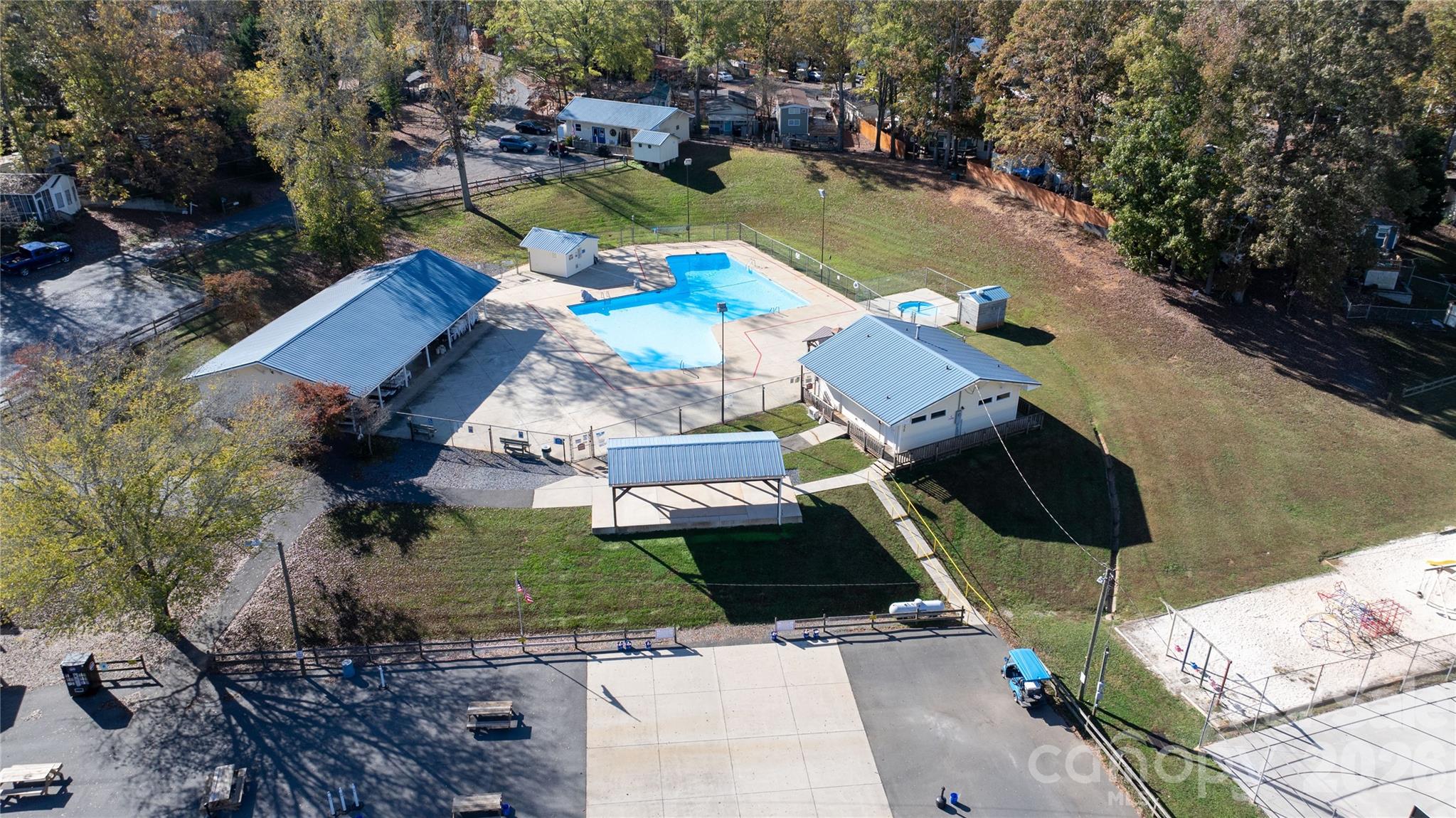 110 & 112 Laurel Ridge Ridge — Mount Gilead