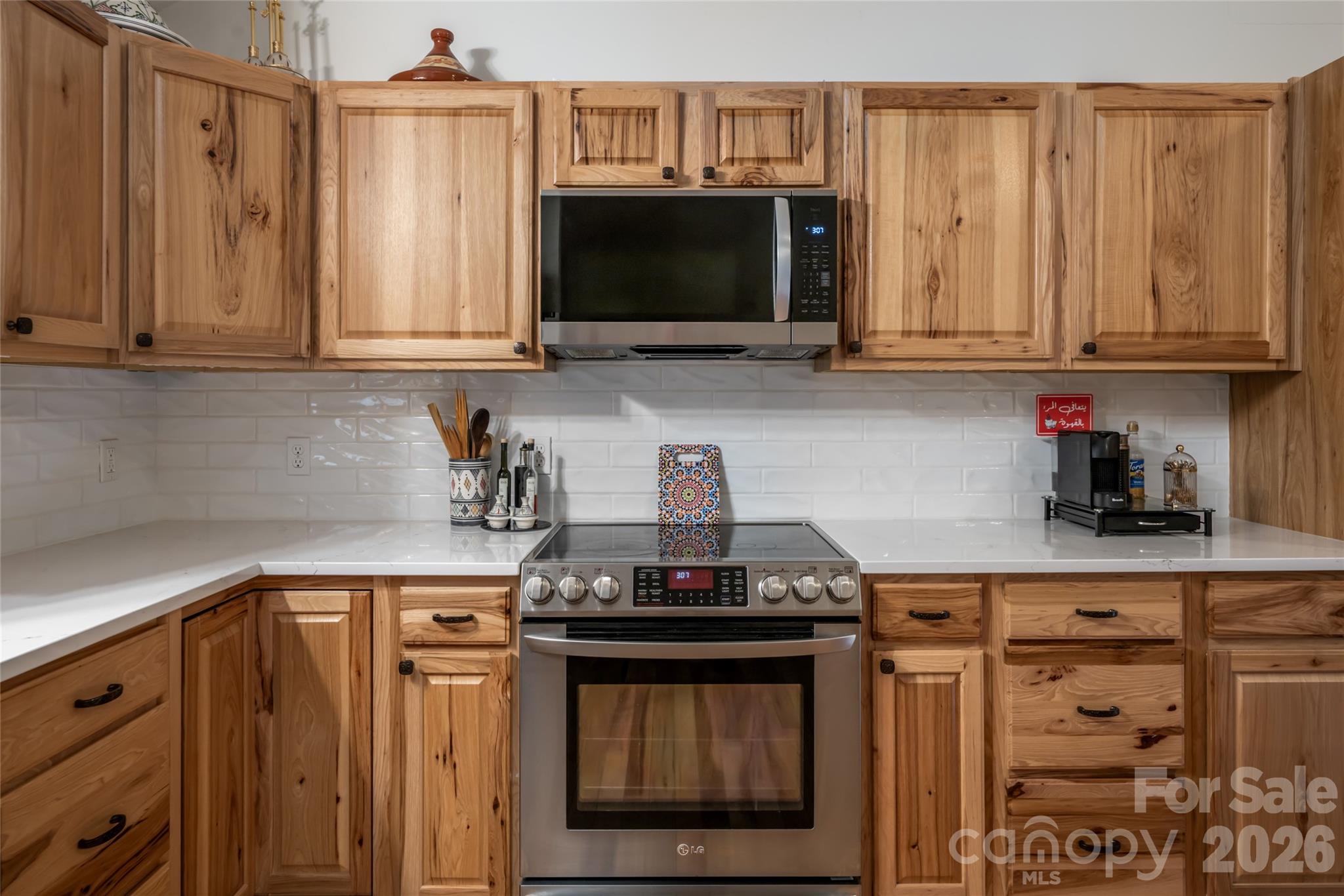 980 S River Road — Sylva