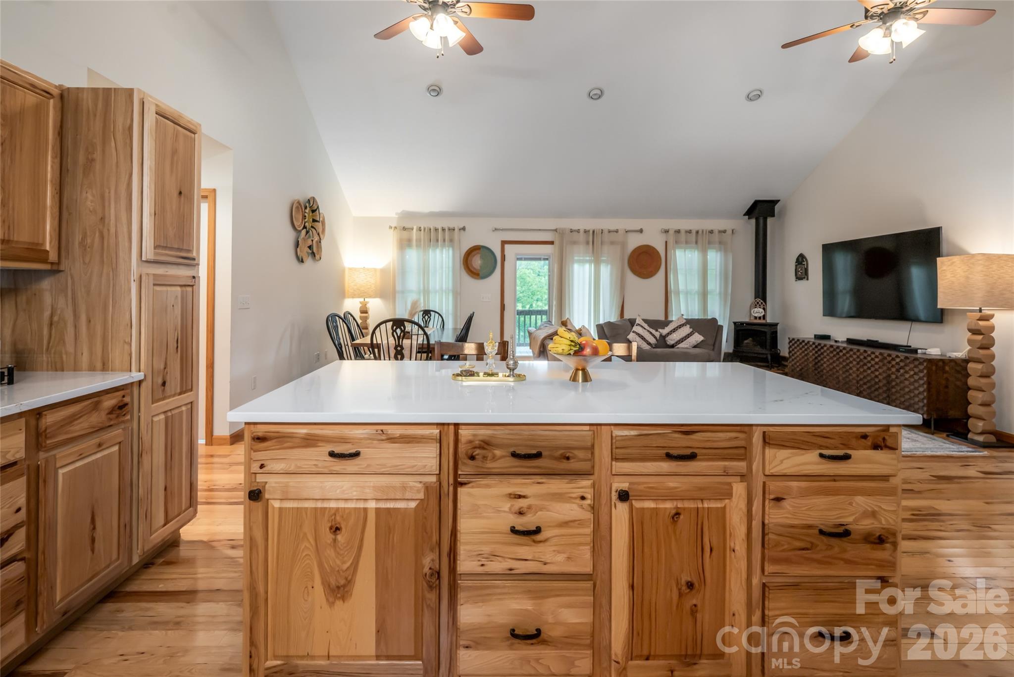 980 S River Road — Sylva