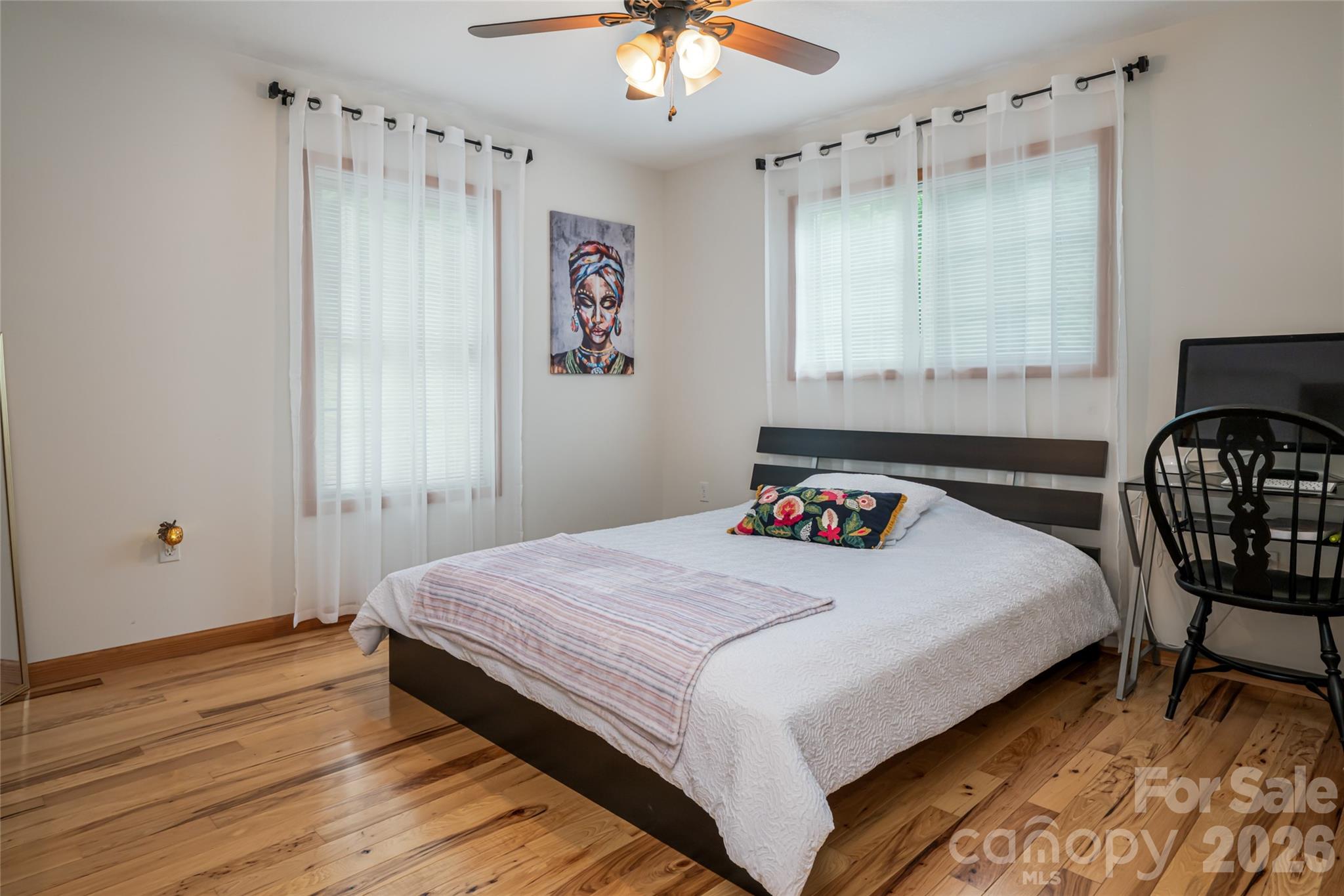 980 S River Road — Sylva