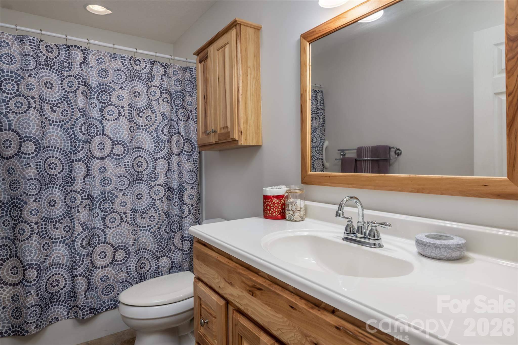 980 S River Road — Sylva