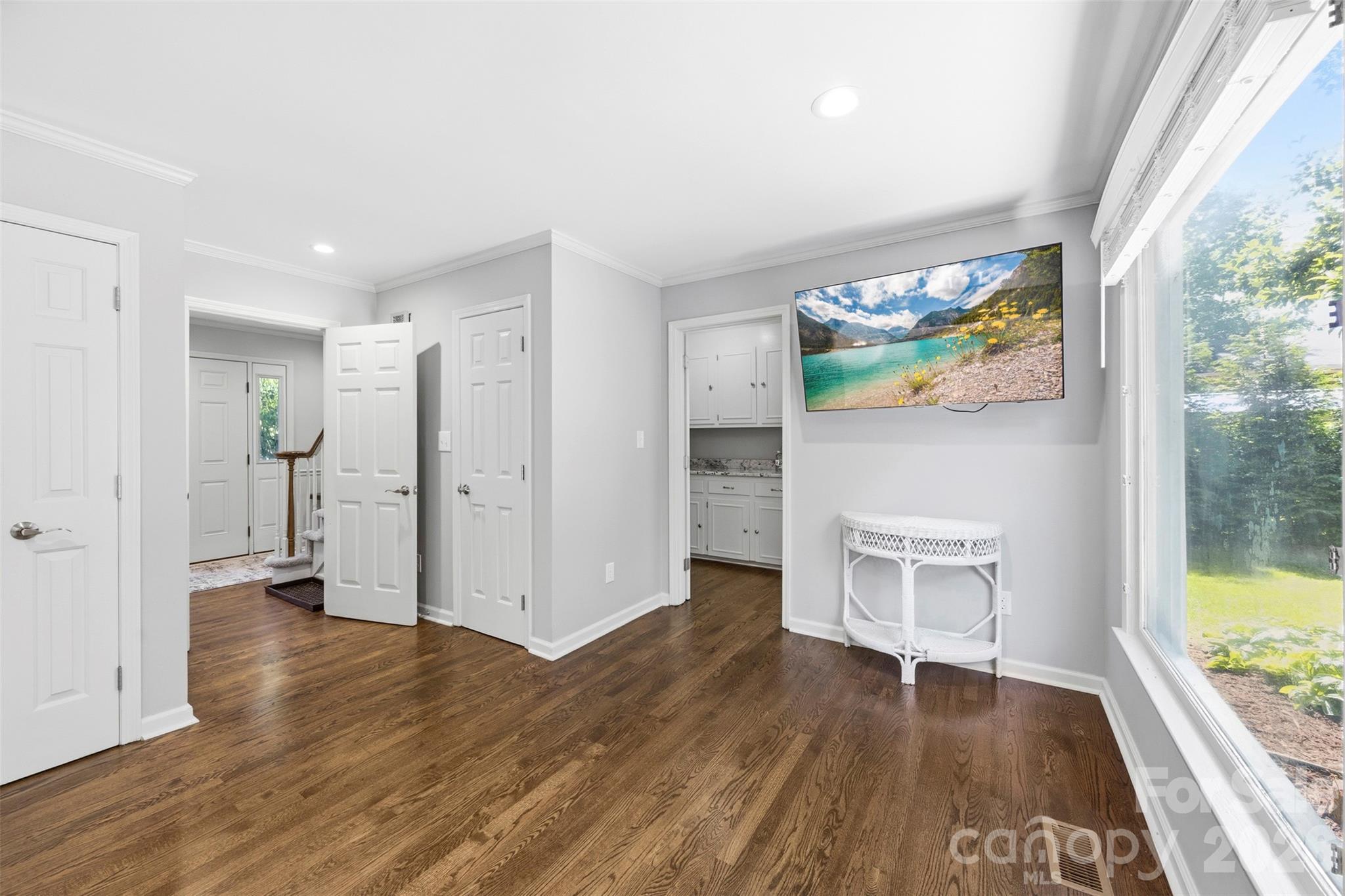2106 Kings Drive — Gastonia