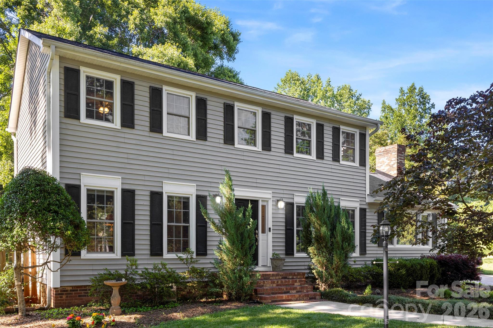 2106 Kings Drive — Gastonia
