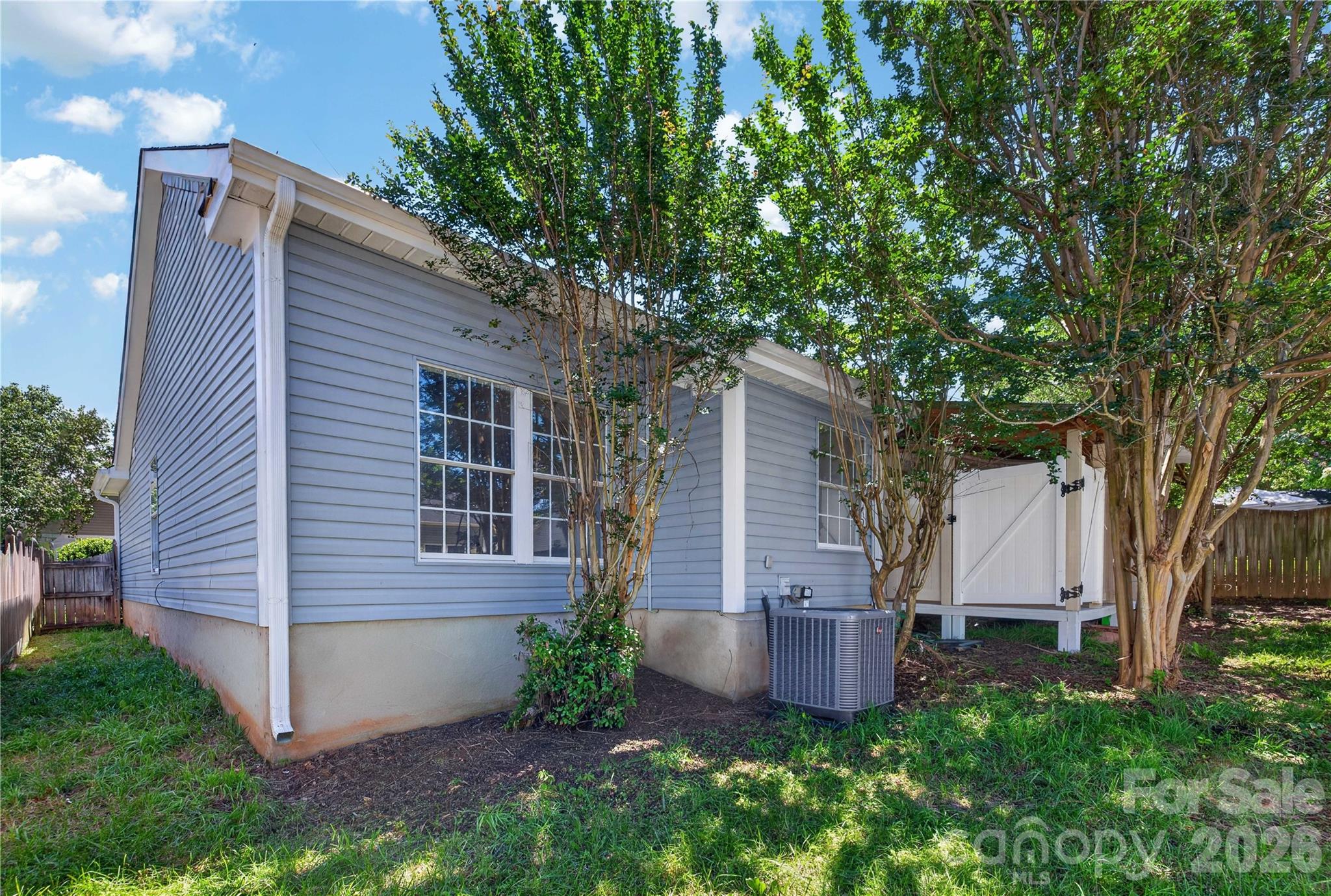 14308 Shale Court — Pineville