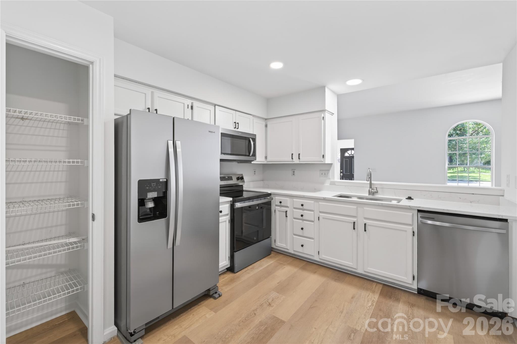 14308 Shale Court — Pineville