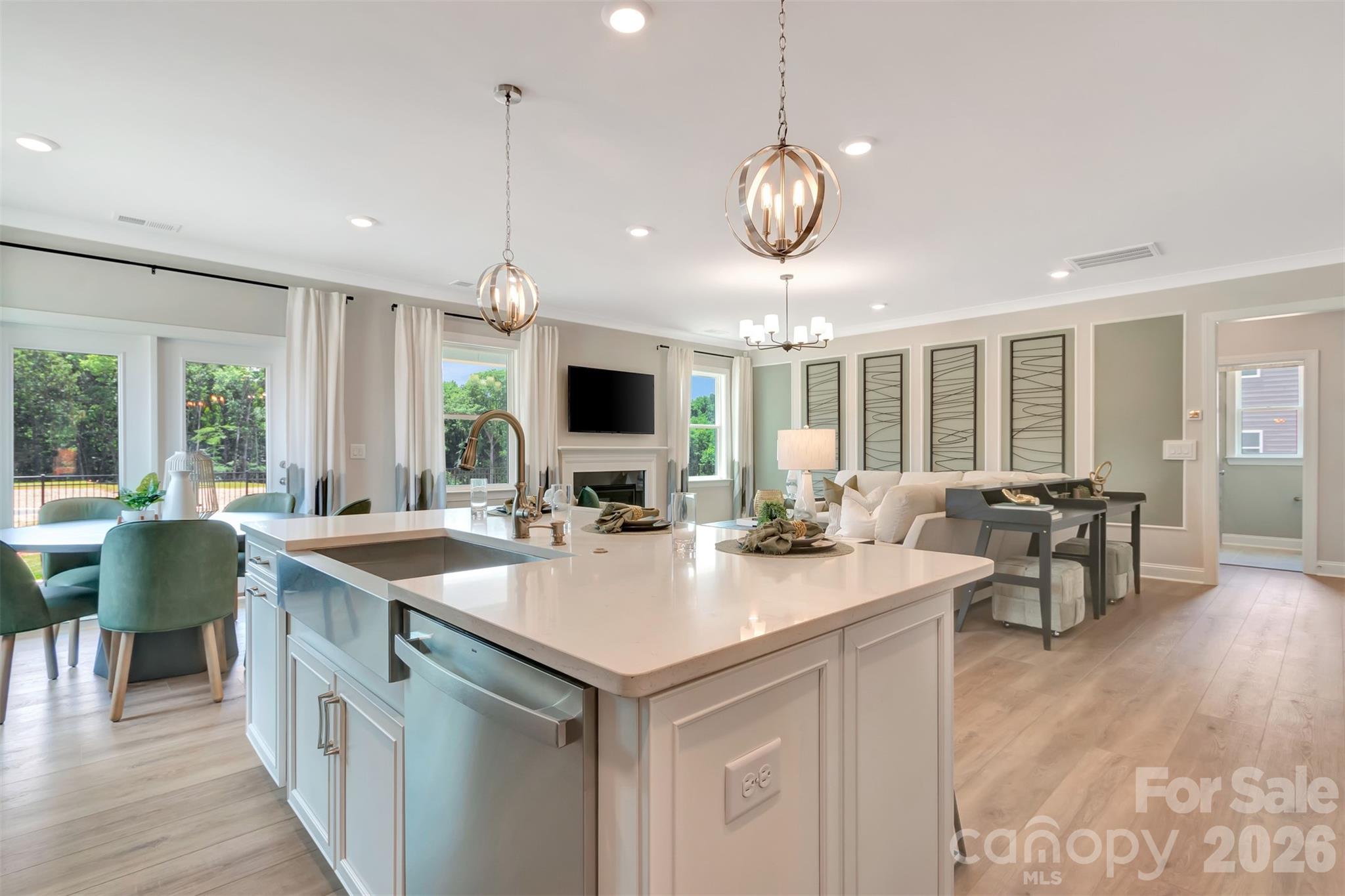 11200 Lochmere Road — Charlotte