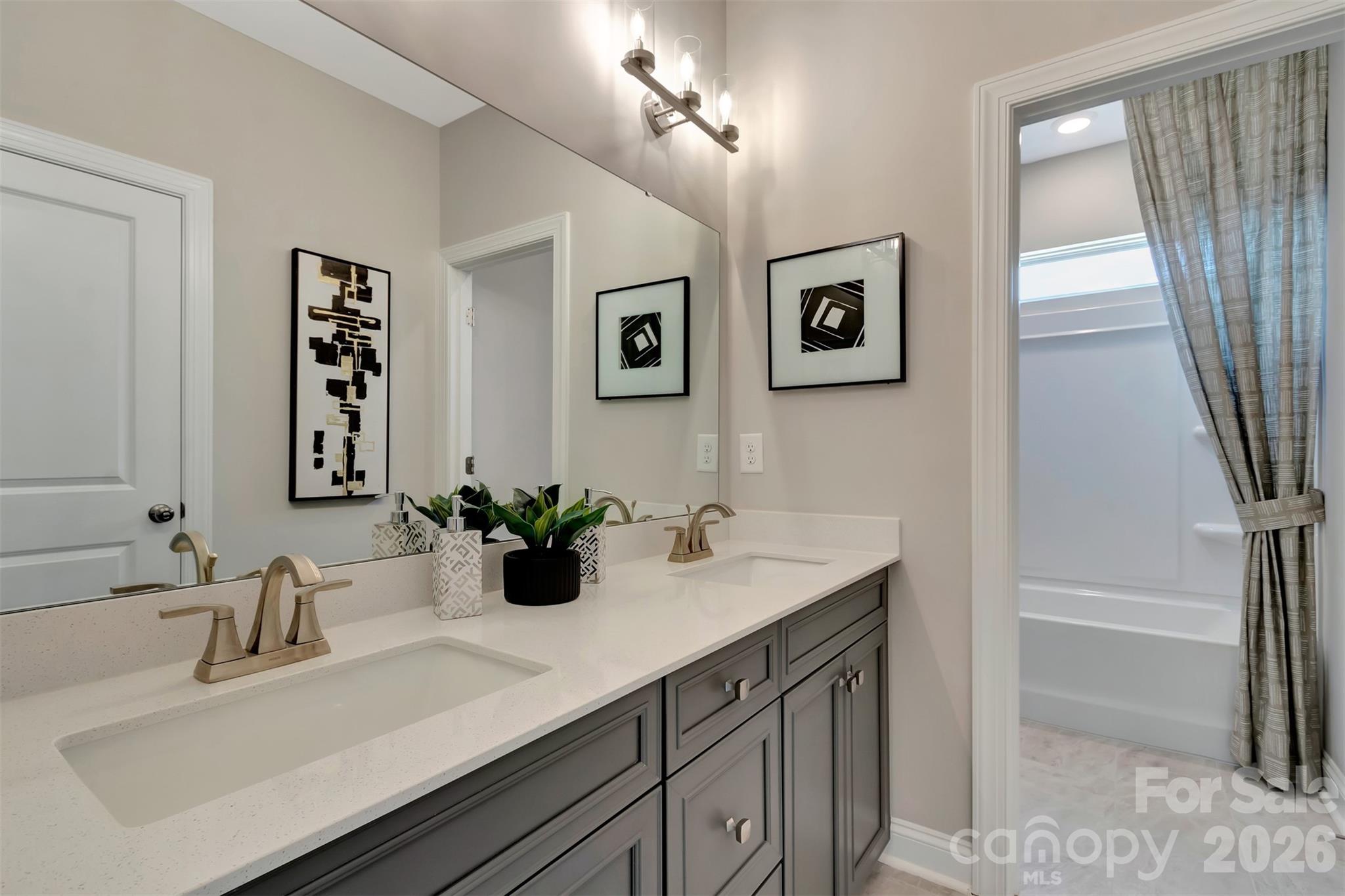 11200 Lochmere Road — Charlotte