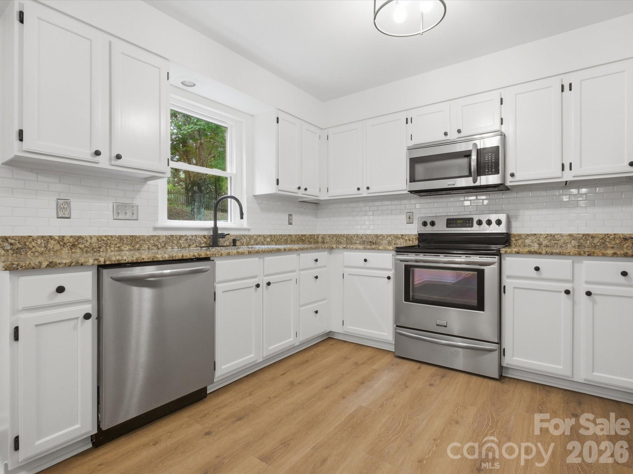 12332 Old Prairie Road — Charlotte