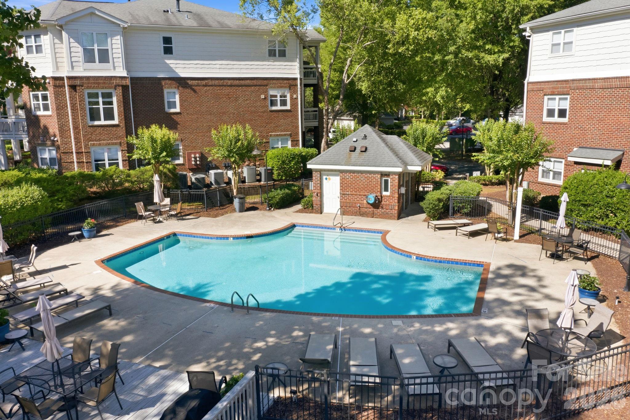 713 Northeast Drive — Davidson