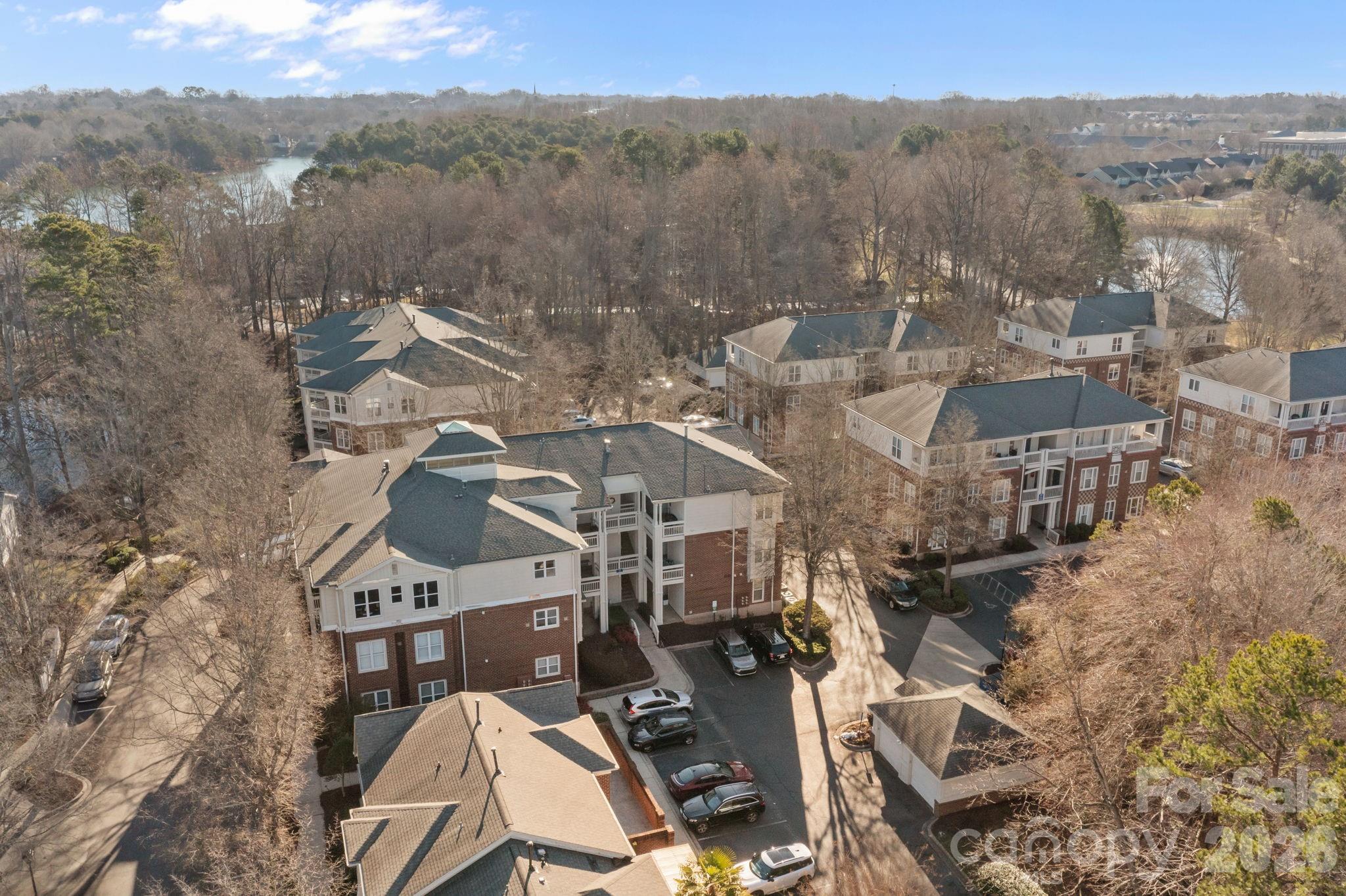 713 Northeast Drive — Davidson