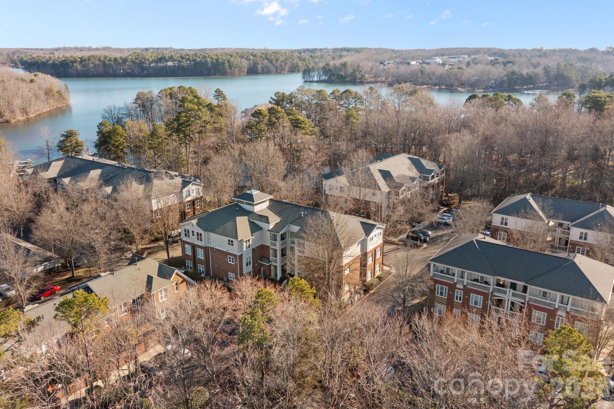 713 Northeast Drive — Davidson