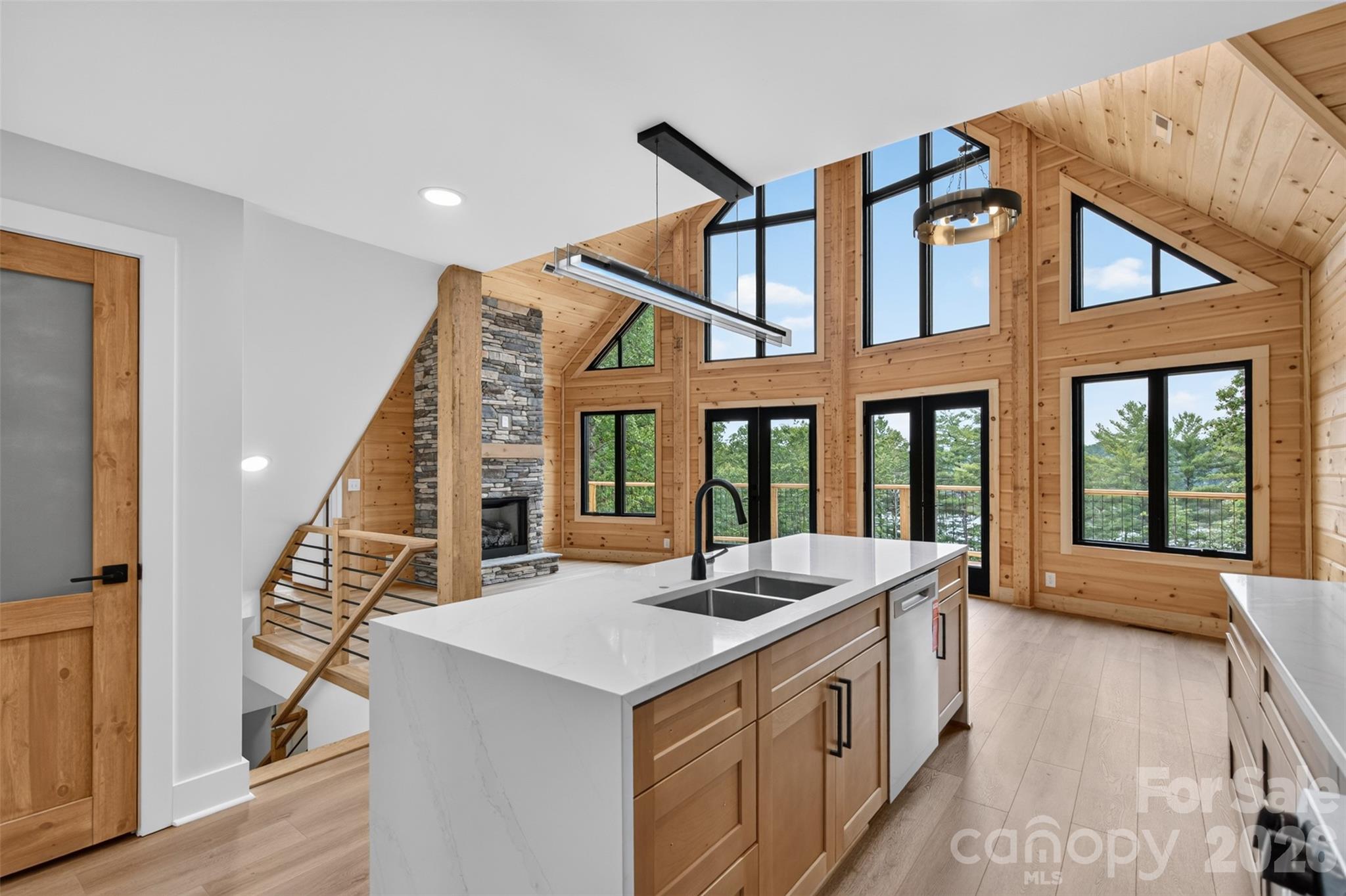 2199 Castle Peak Mountain — Connelly Springs