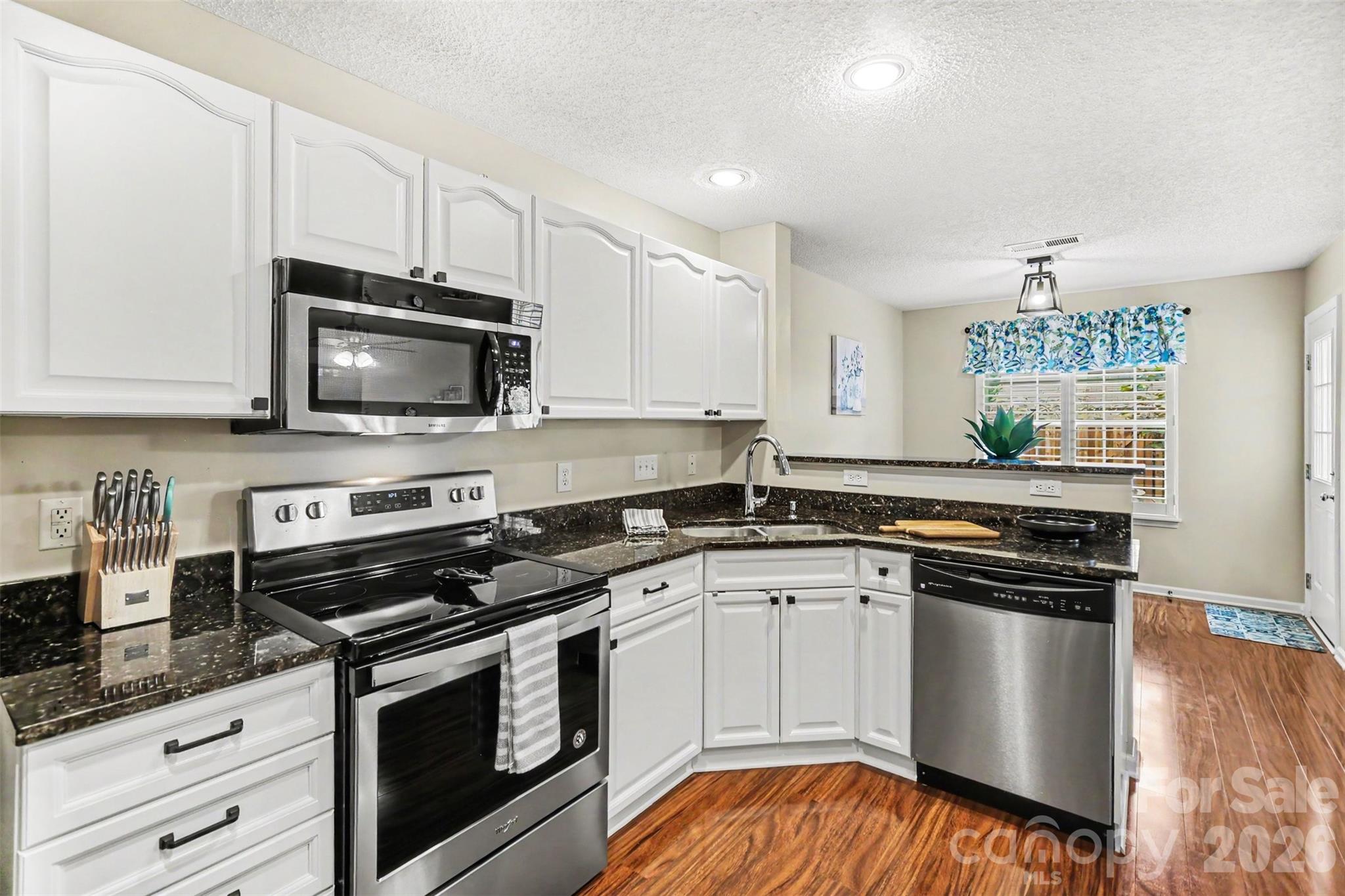 9725 Mattforest Circle — Charlotte