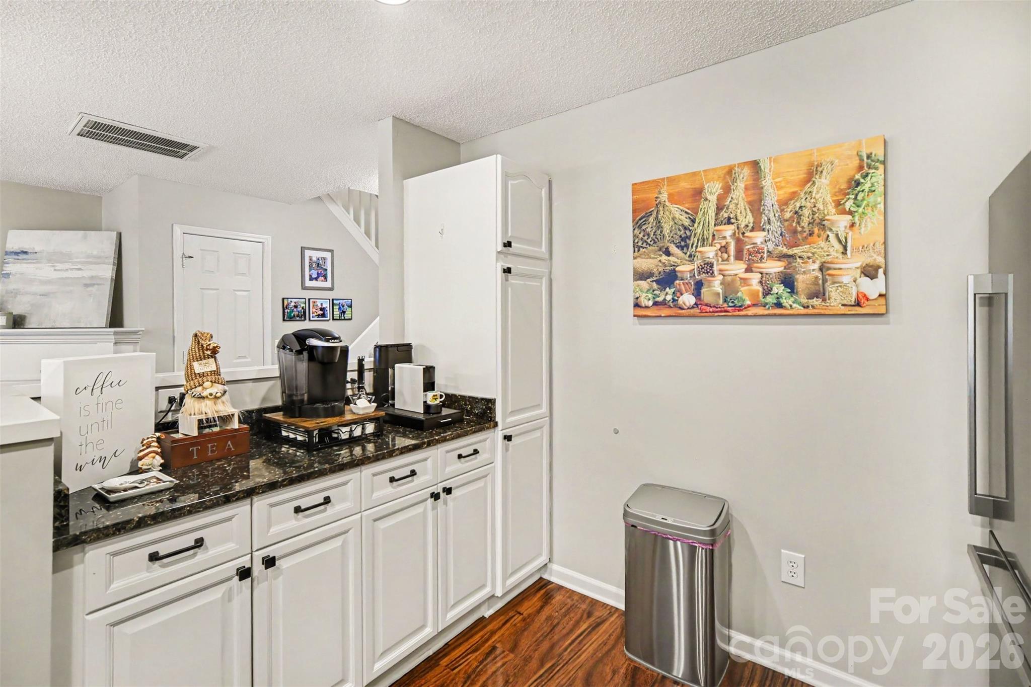 9725 Mattforest Circle — Charlotte