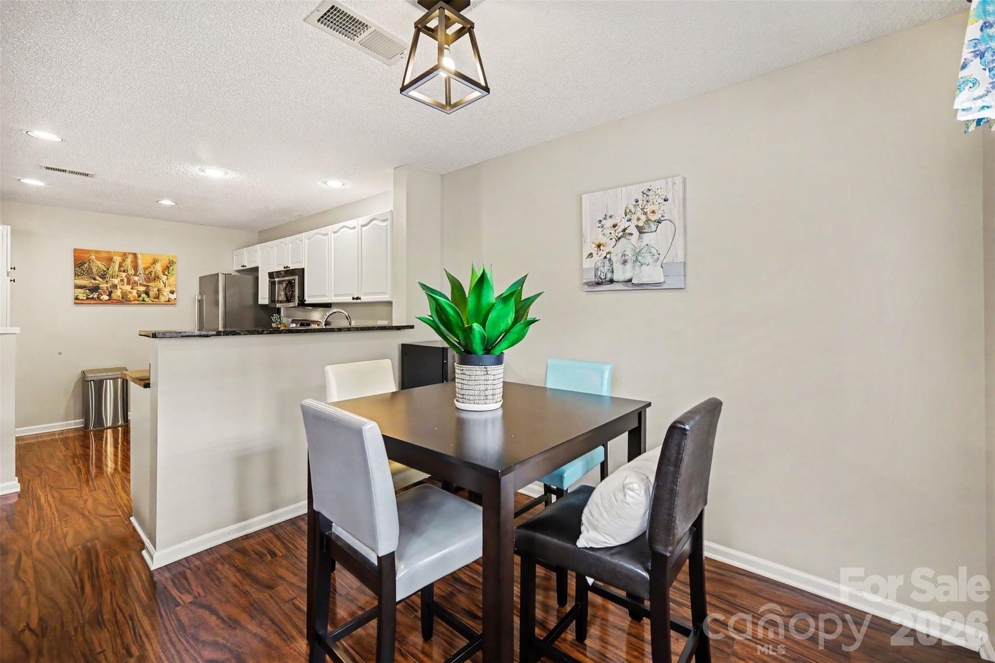 9725 Mattforest Circle — Charlotte