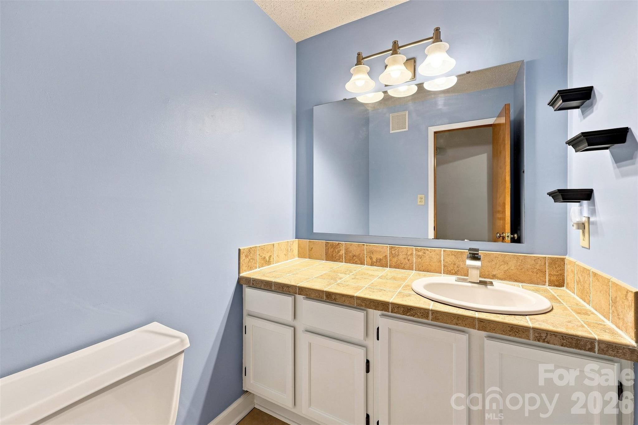 14301 Harbor Estate Road — Charlotte