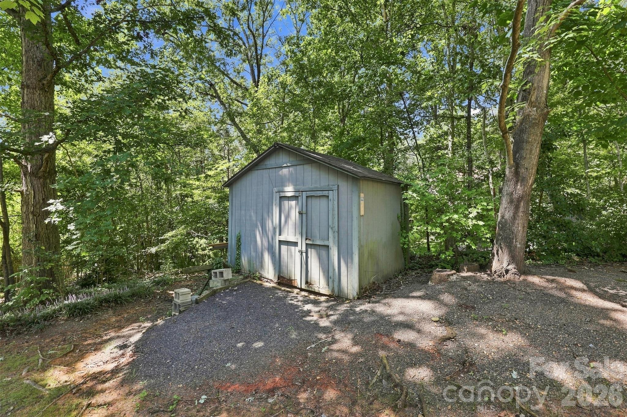 14301 Harbor Estate Road — Charlotte