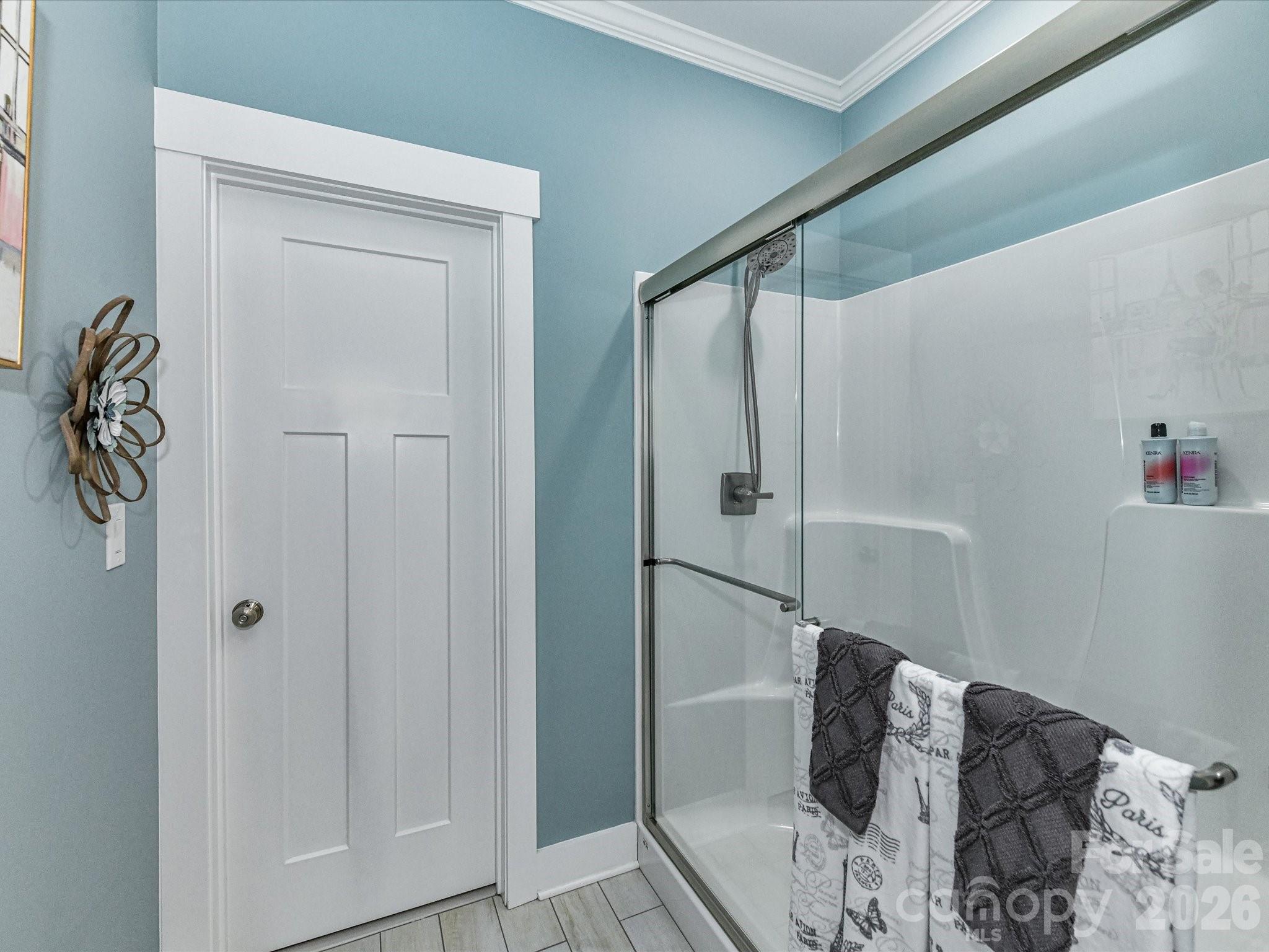 260 Lagoda Drive — Locust