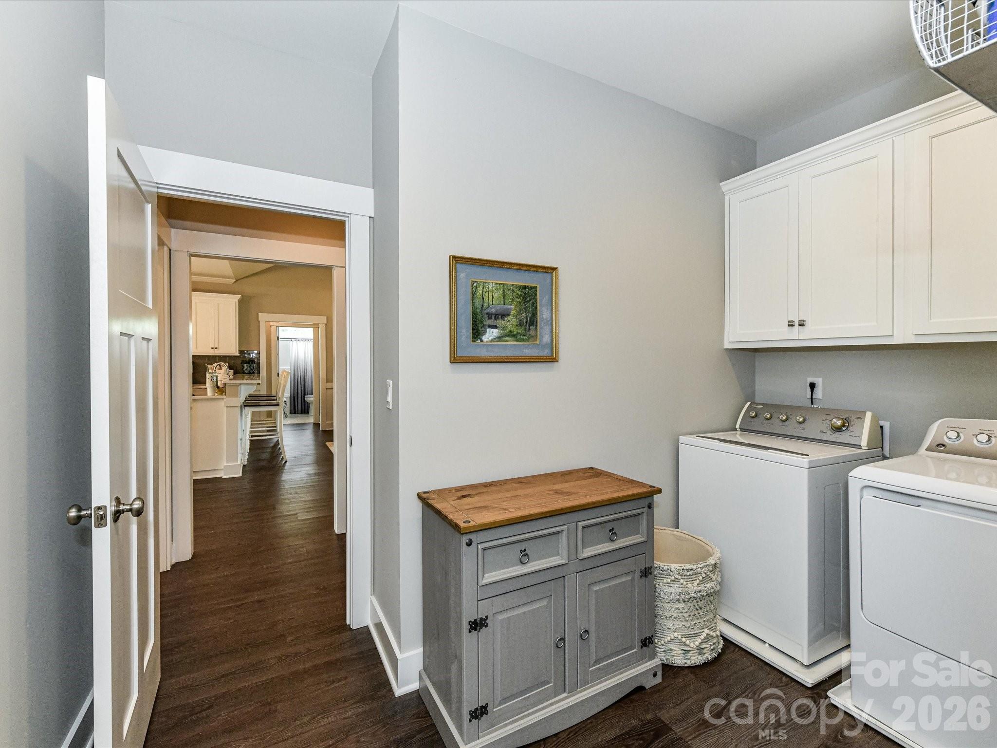 260 Lagoda Drive — Locust