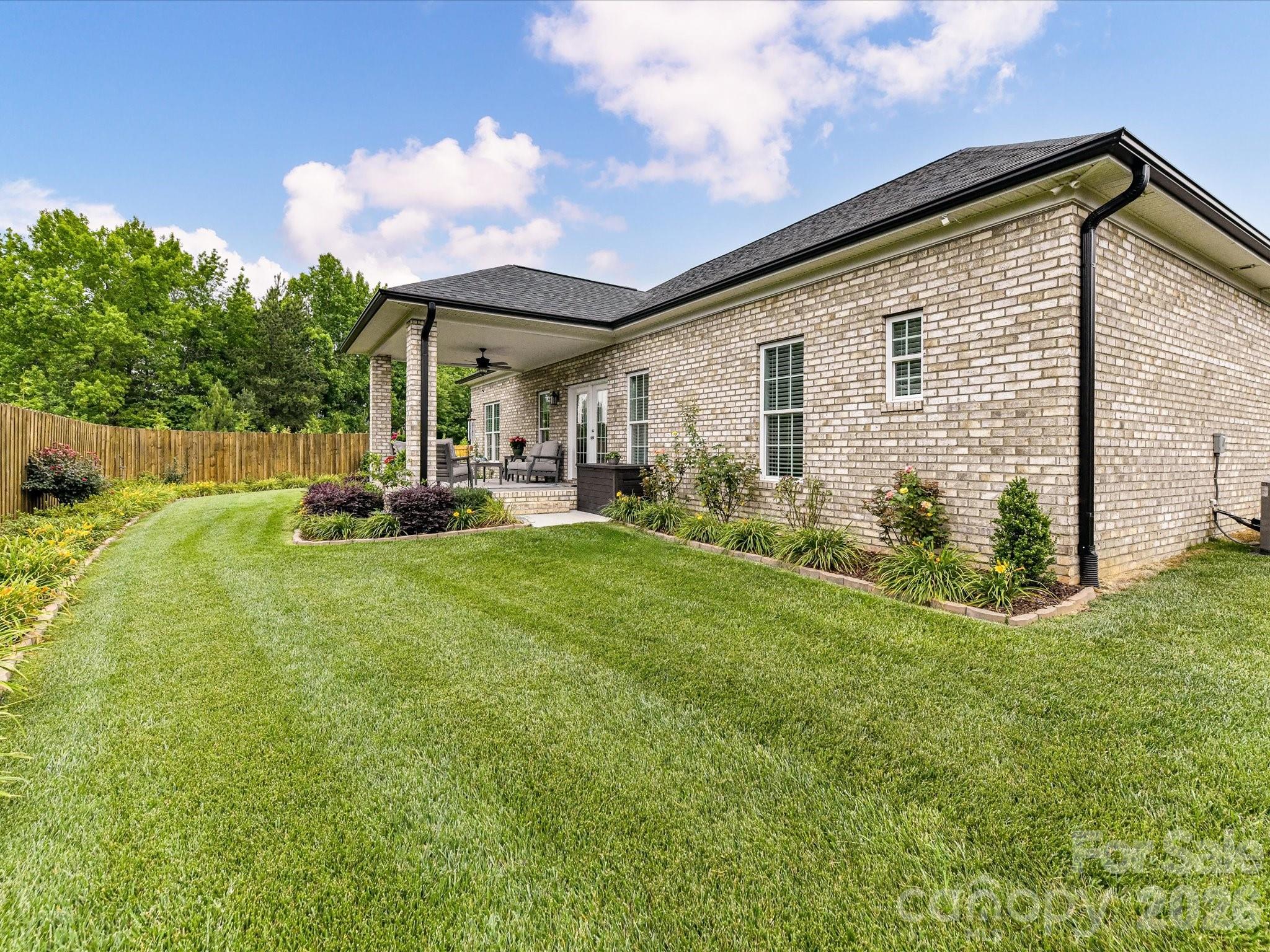 260 Lagoda Drive — Locust
