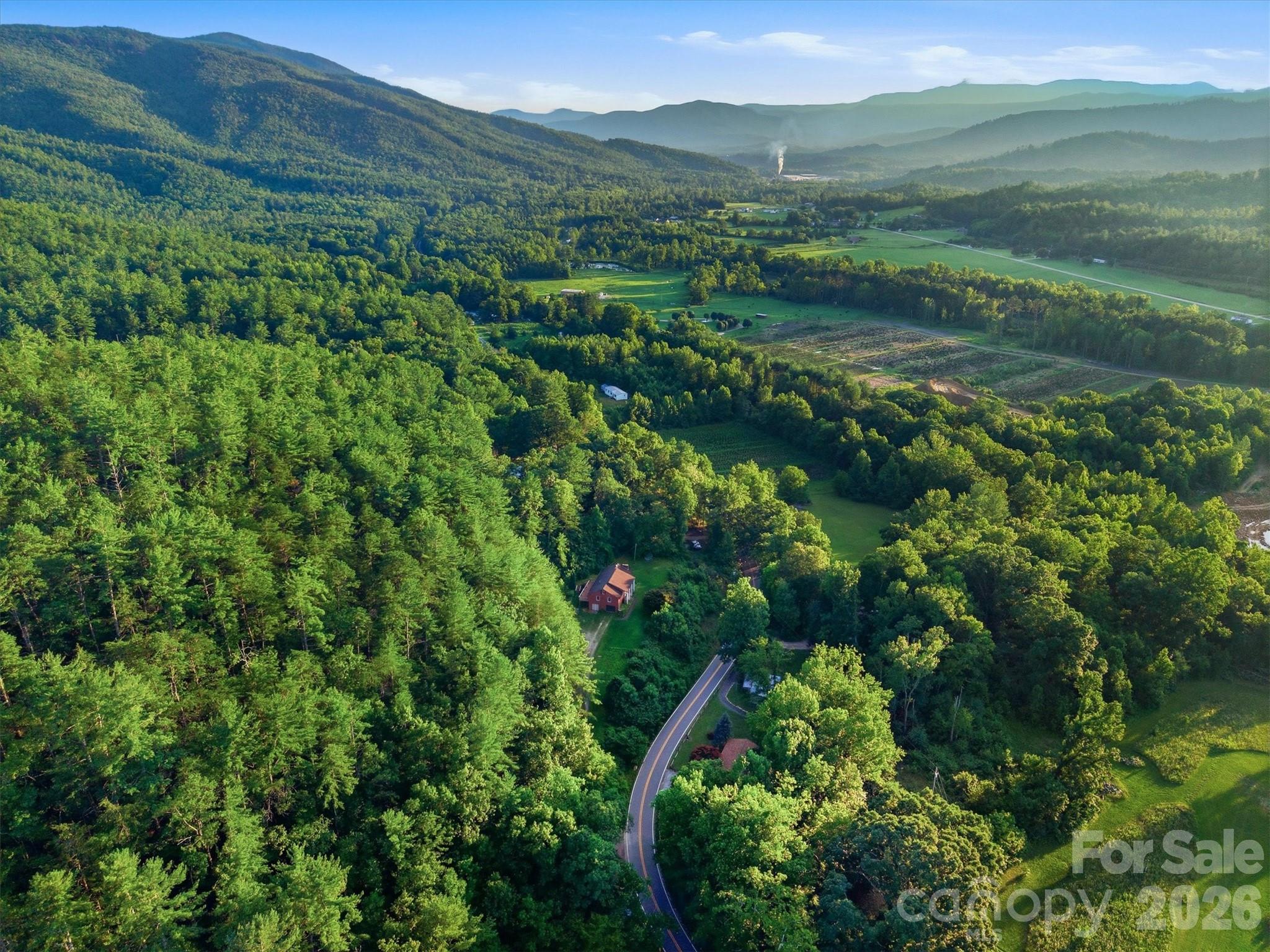 5513 Old Linville Road — Marion