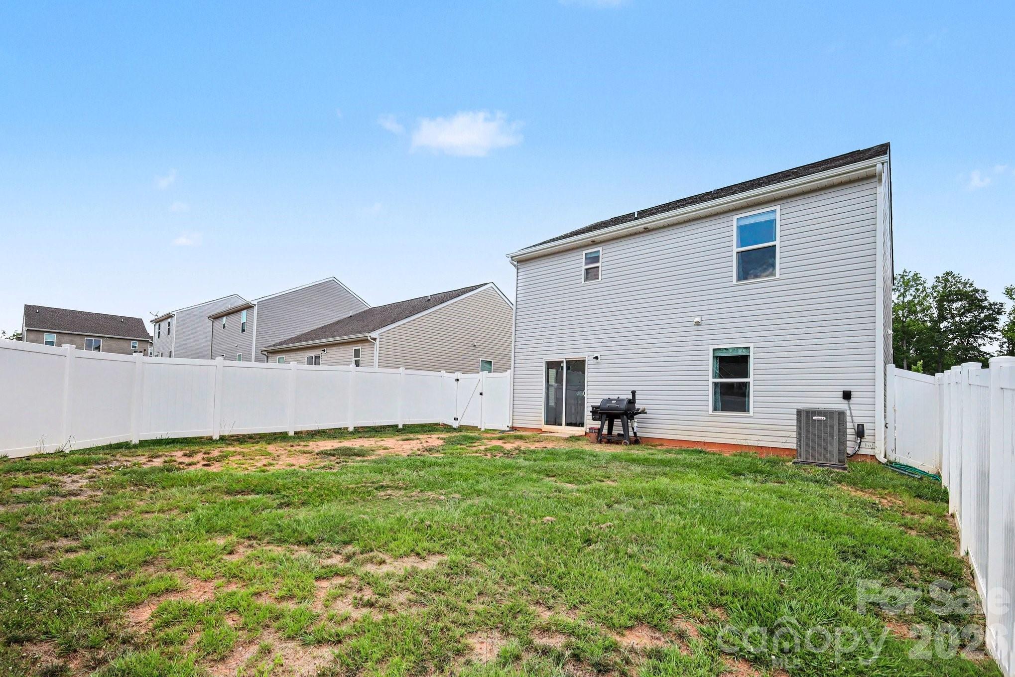 562 Lamorak Place — Richburg