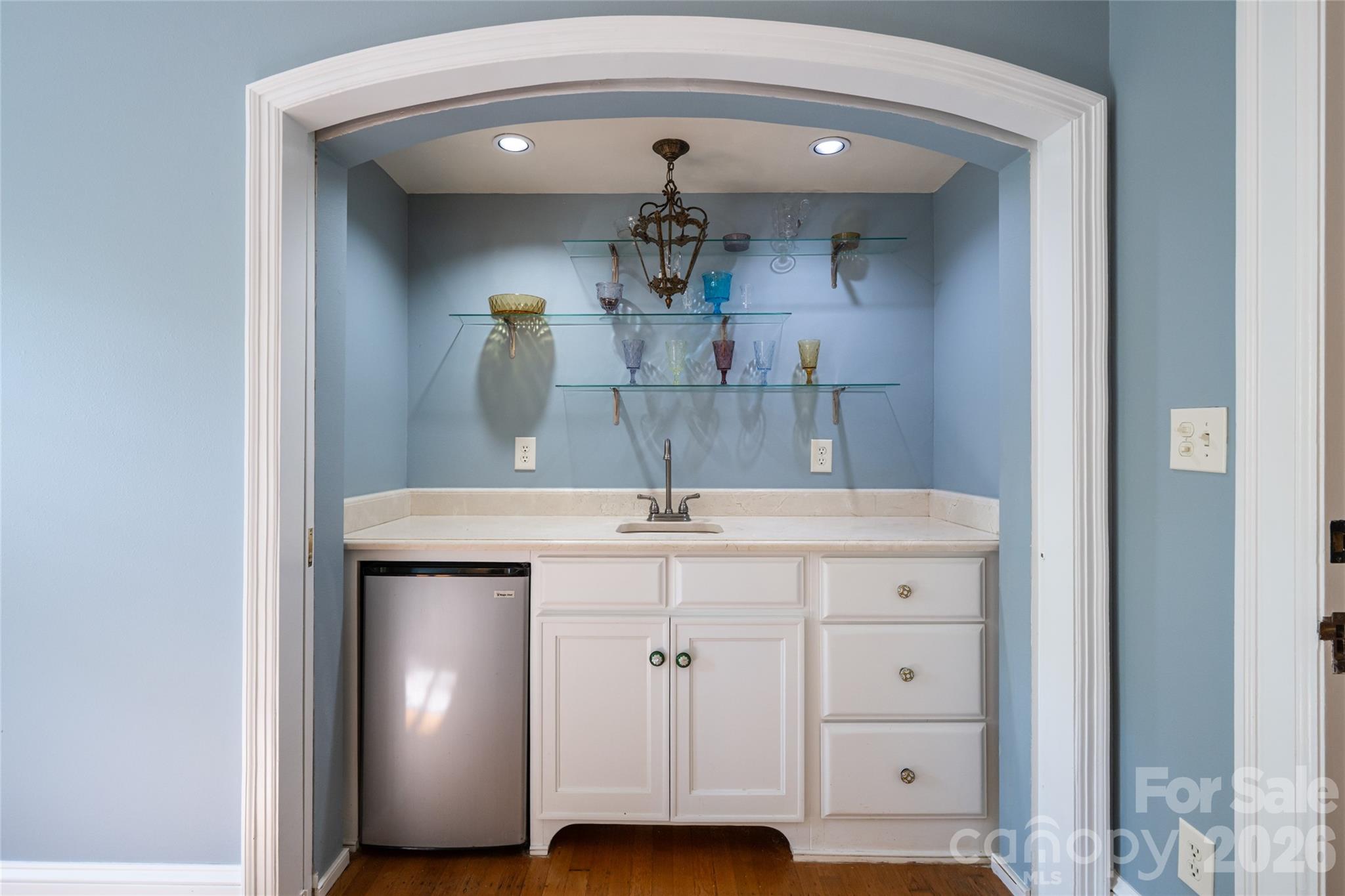 334 Vanderbilt Road — Biltmore Forest