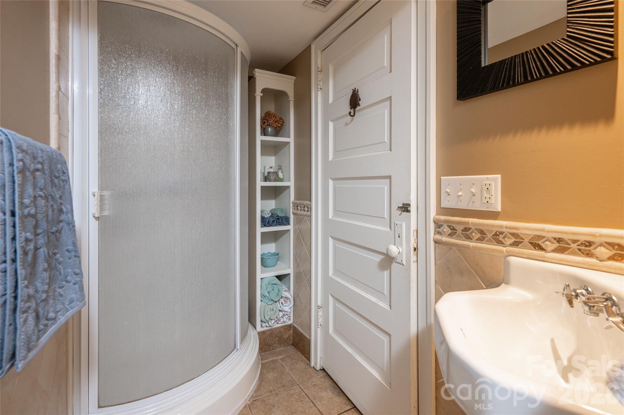 334 Vanderbilt Road — Biltmore Forest