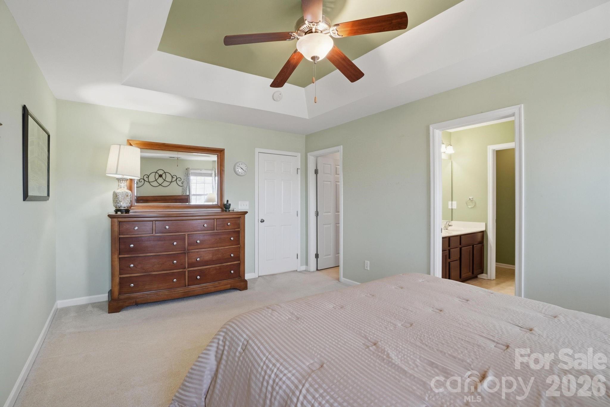 8157 Bridgegate Drive — Huntersville
