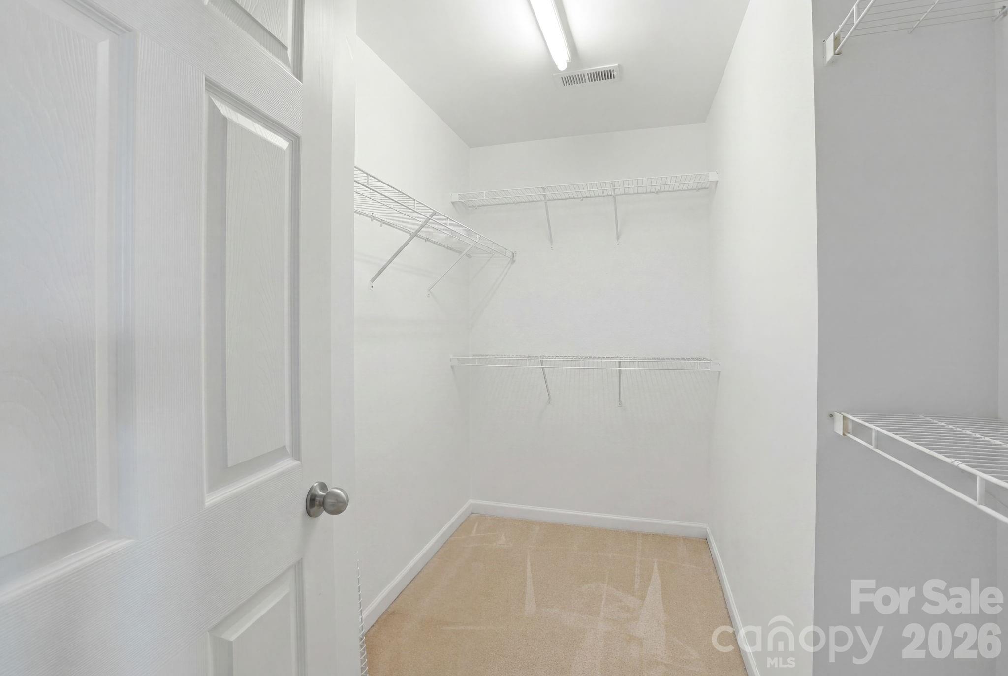 8157 Bridgegate Drive — Huntersville
