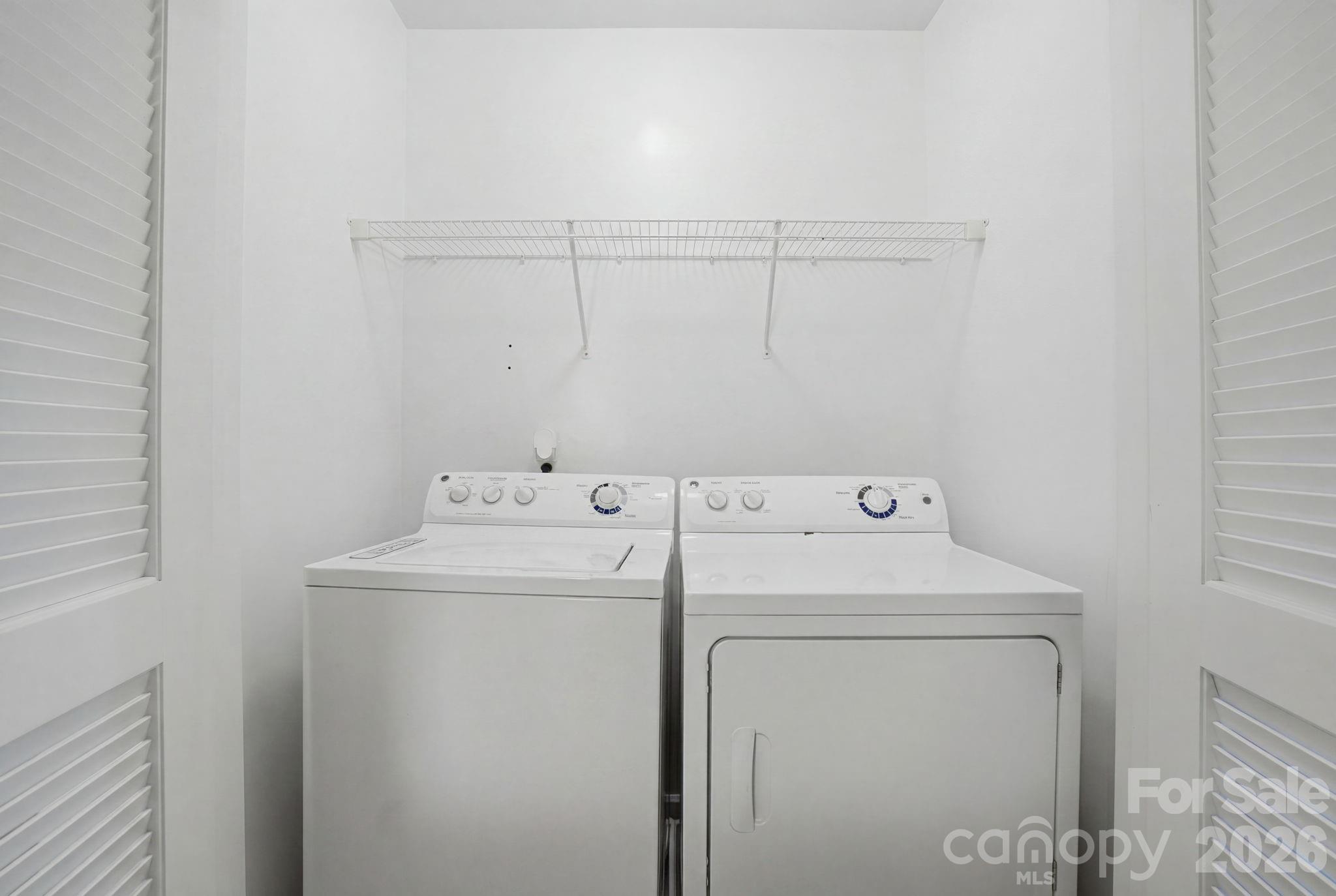 8157 Bridgegate Drive — Huntersville