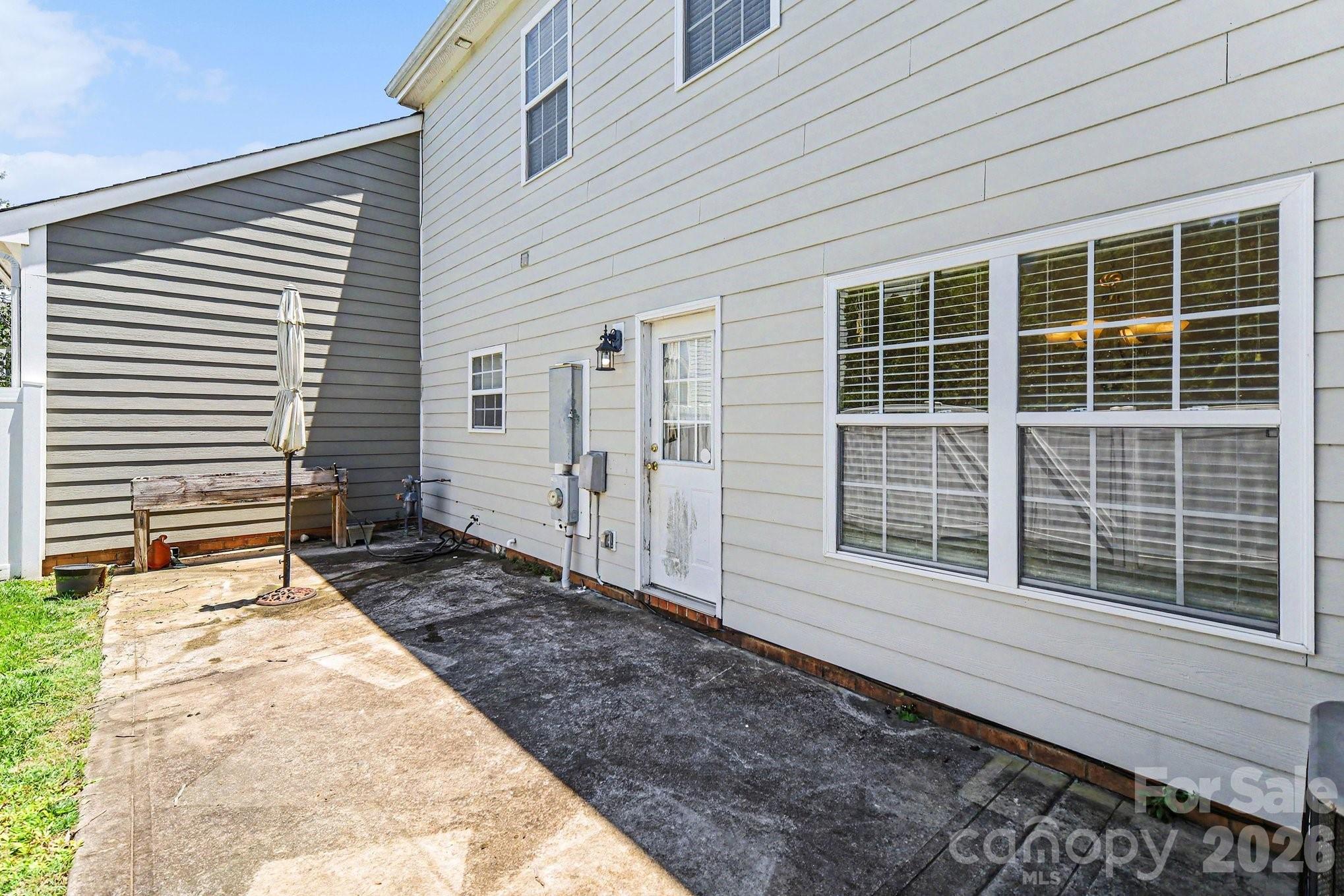 4704 Chantress Lane — Monroe