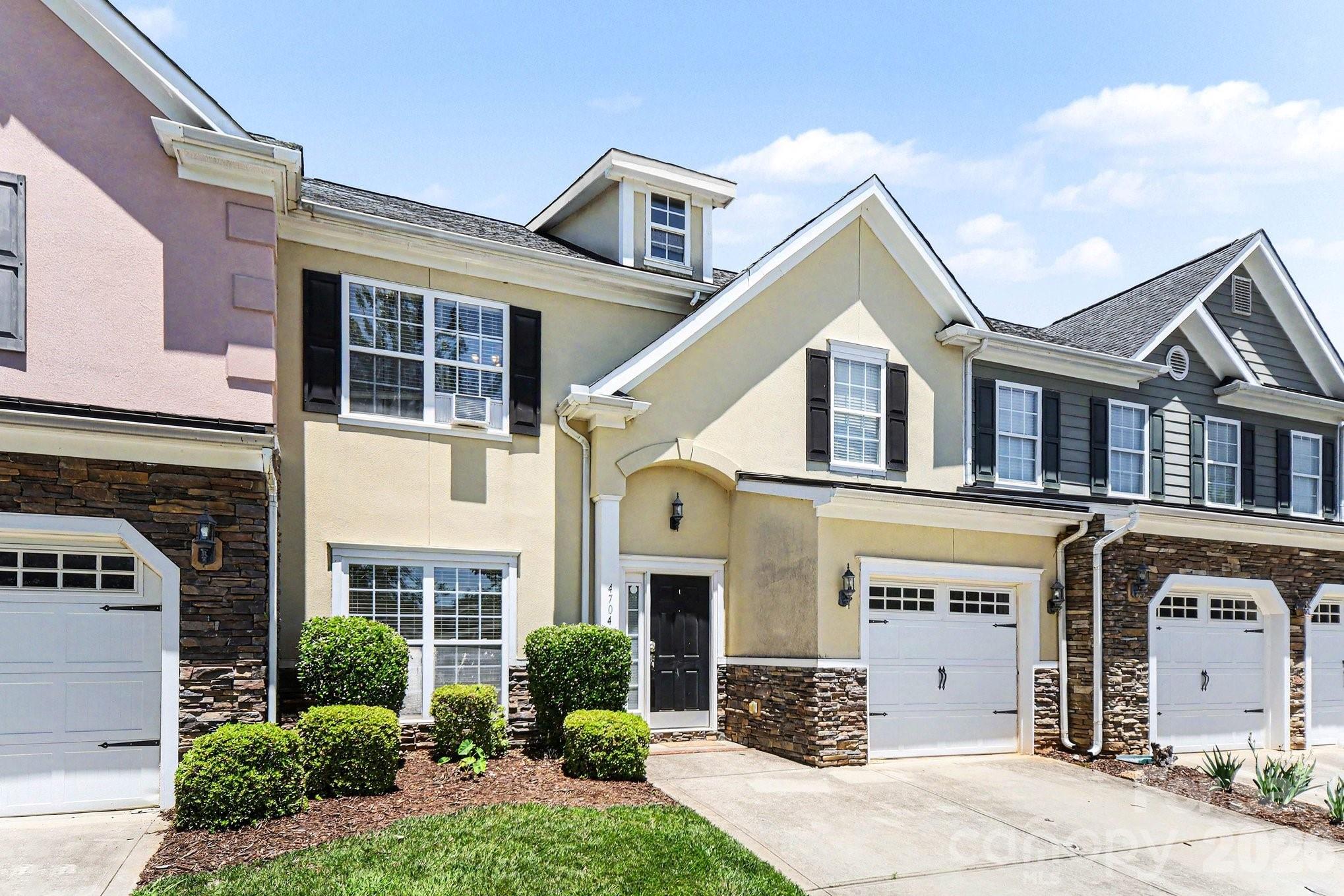4704 Chantress Lane — Monroe