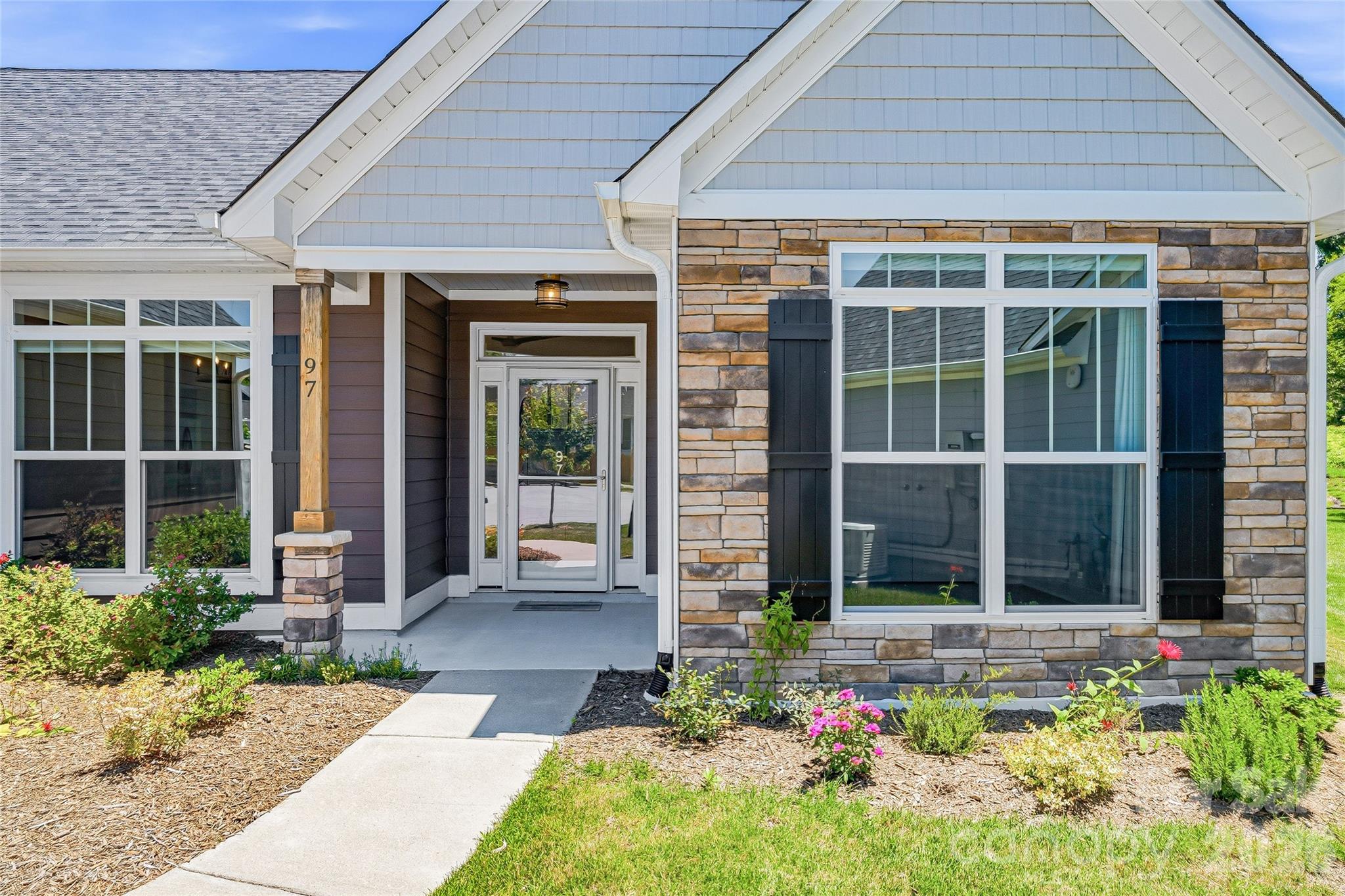 97 Spence Drive — Hendersonville