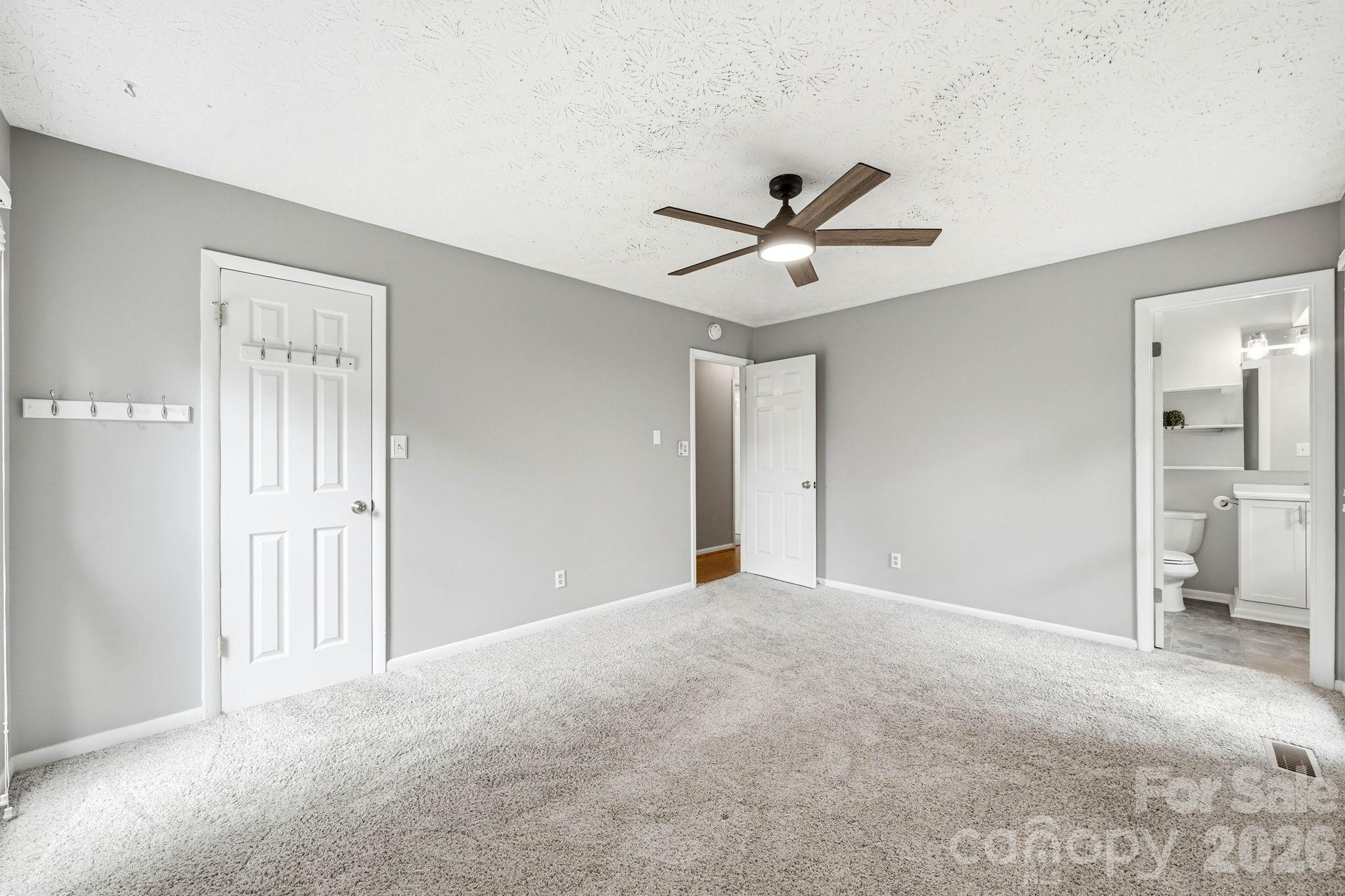 337 Woody Lane — Asheville