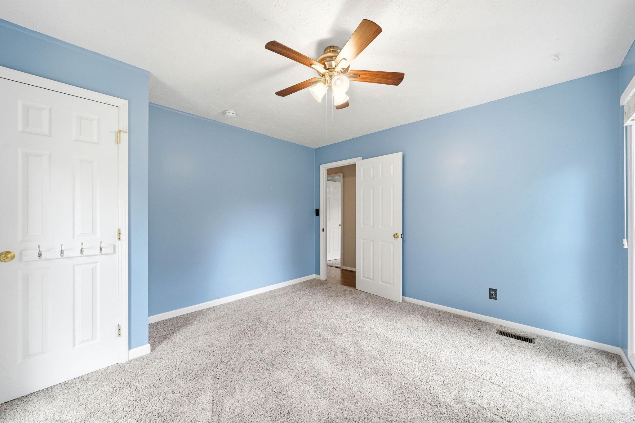 337 Woody Lane — Asheville