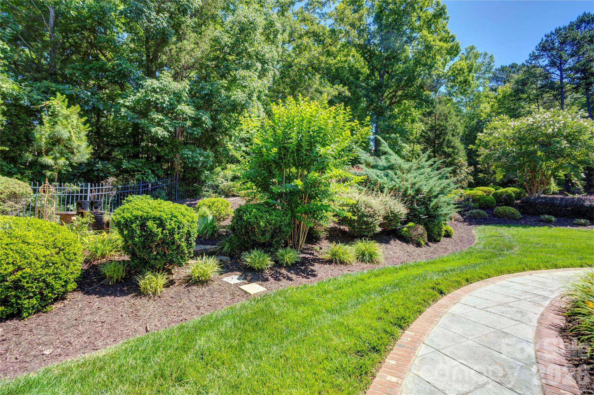 6005 Willowood Road — Kannapolis