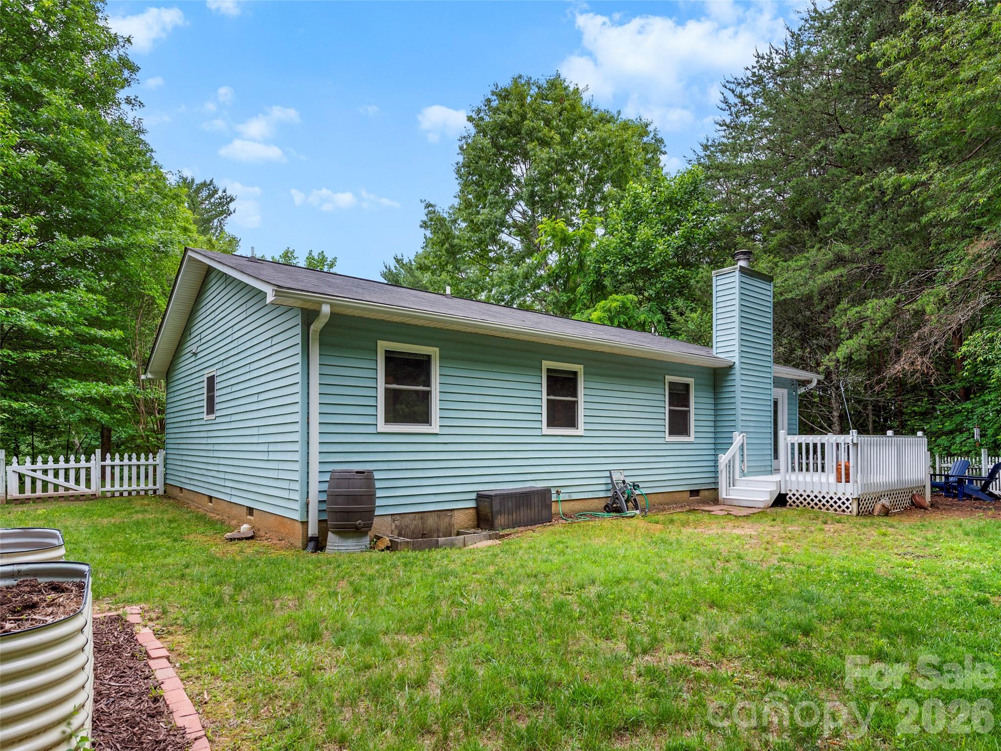 39 Rocking Porch Lane — Asheville