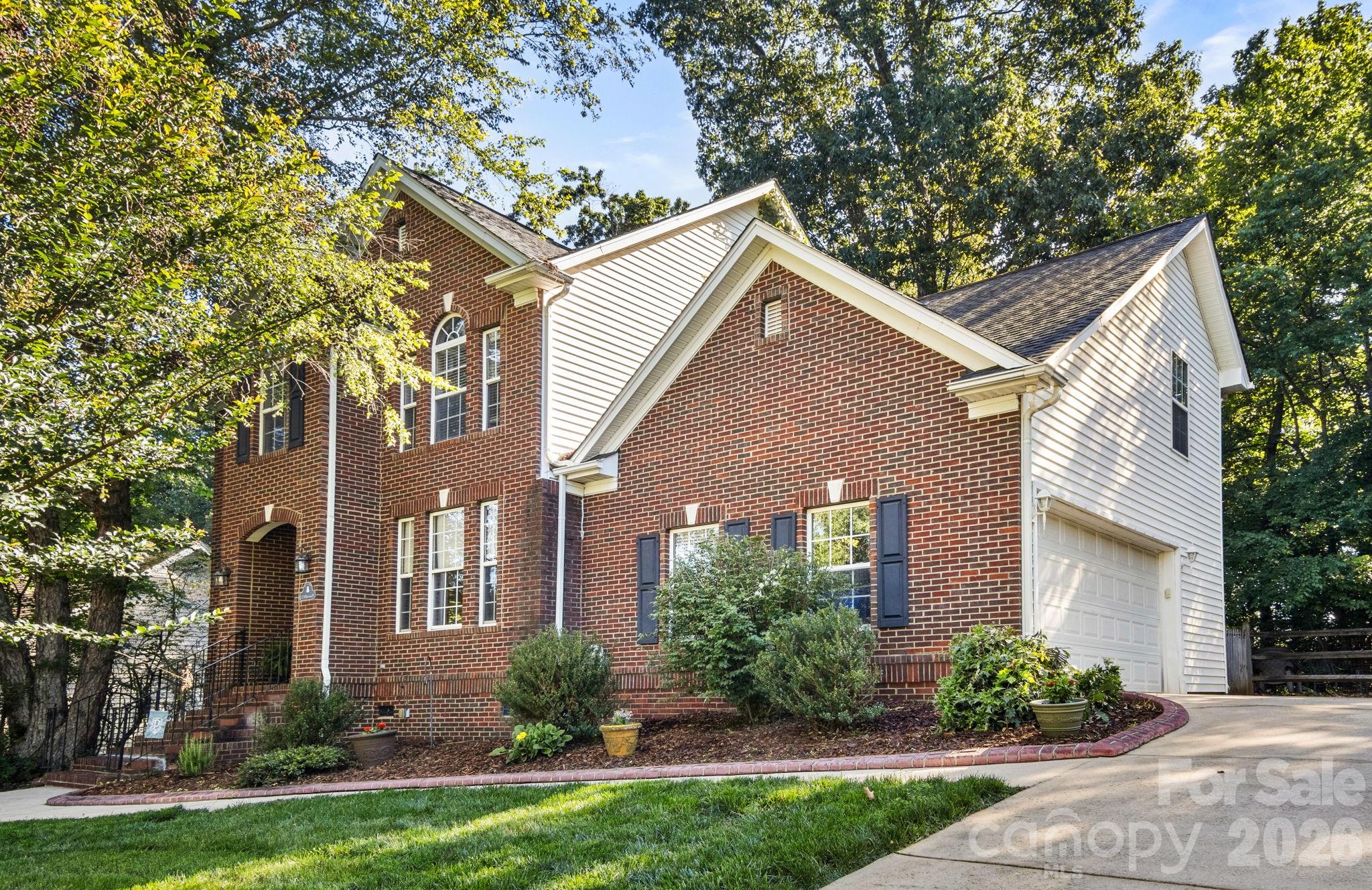 324 Brixham Place — Fort Mill