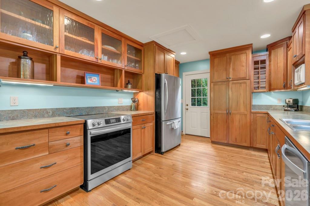 1590 Shulls Mill Road — Boone