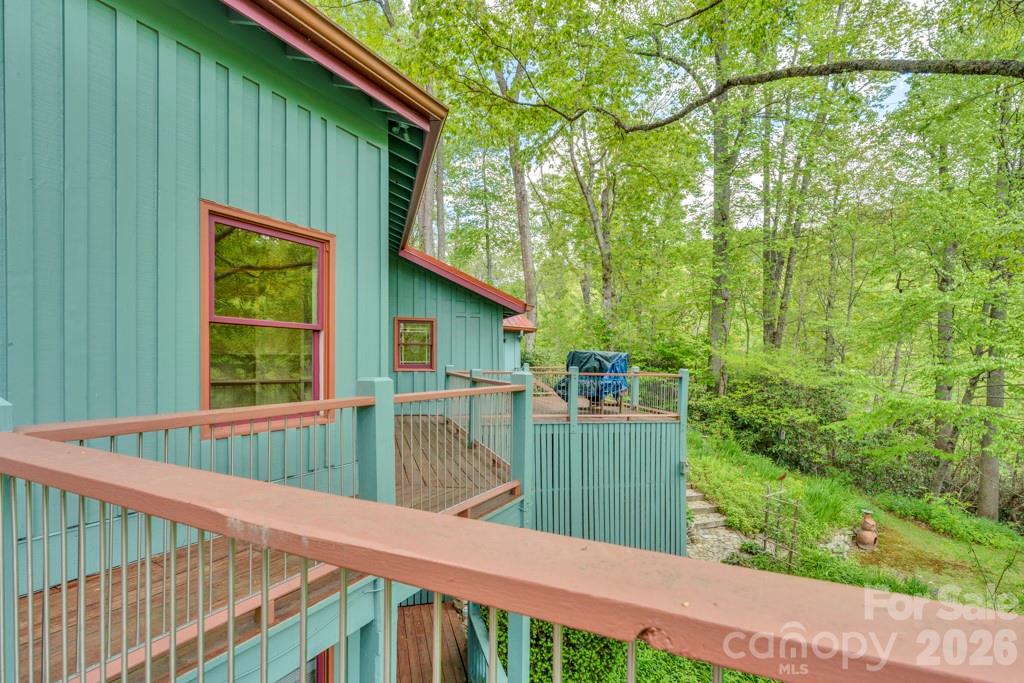 1590 Shulls Mill Road — Boone