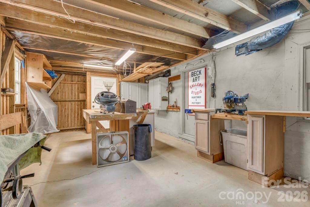 1590 Shulls Mill Road — Boone