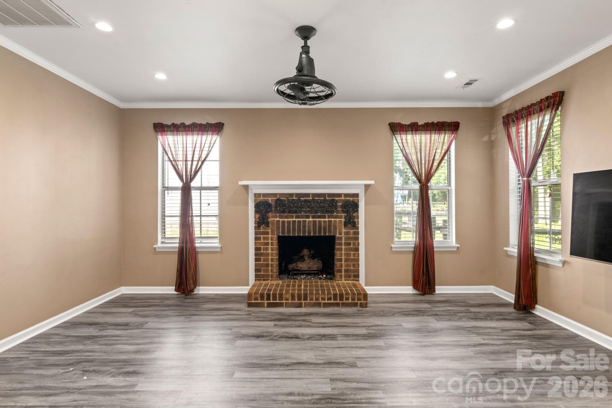 11413 Hunters Landing Drive — Charlotte