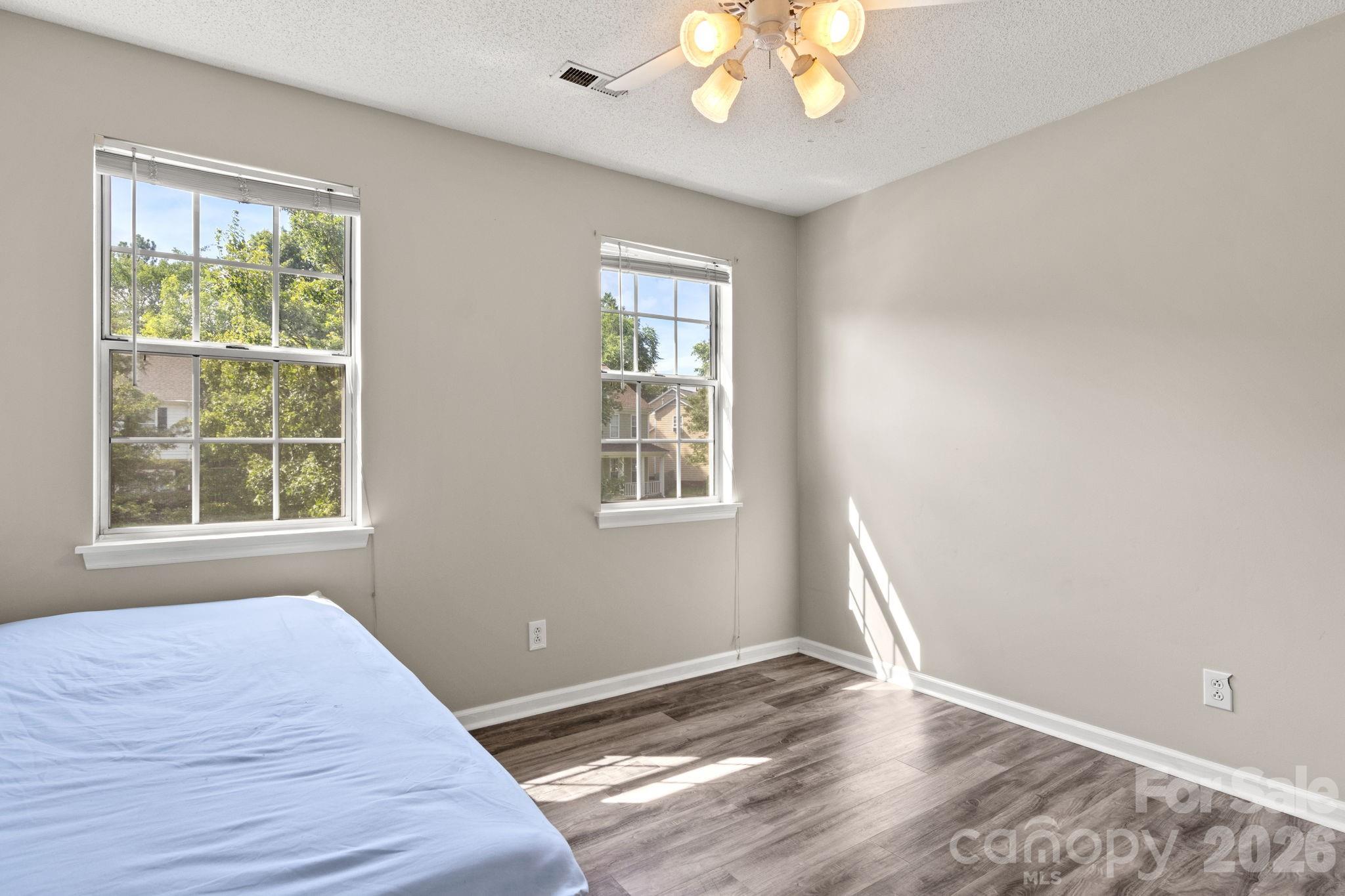 11413 Hunters Landing Drive — Charlotte