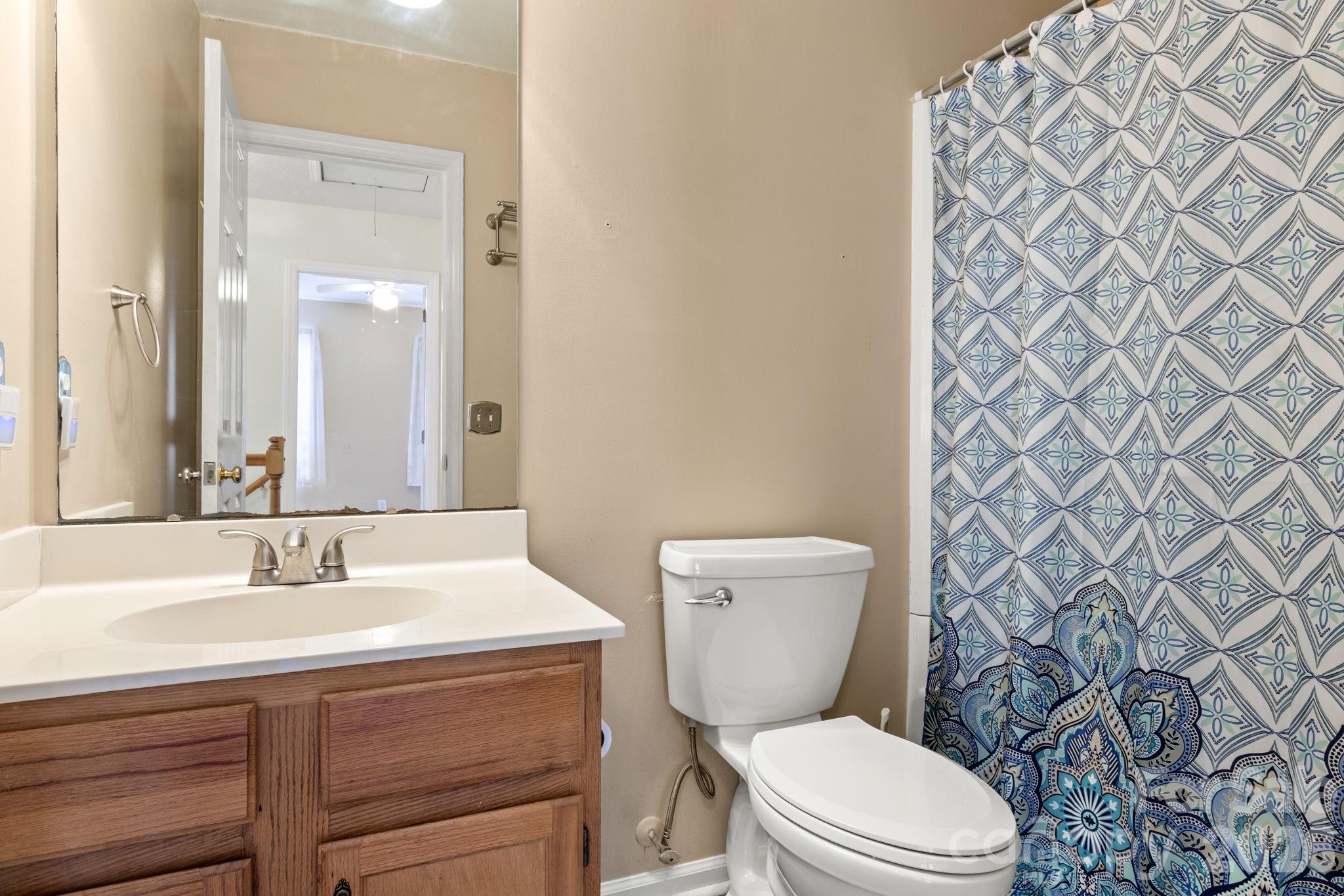 11413 Hunters Landing Drive — Charlotte