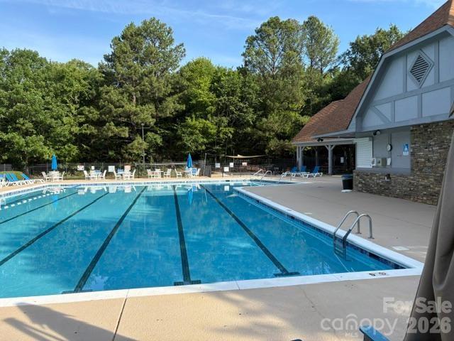 11413 Hunters Landing Drive — Charlotte