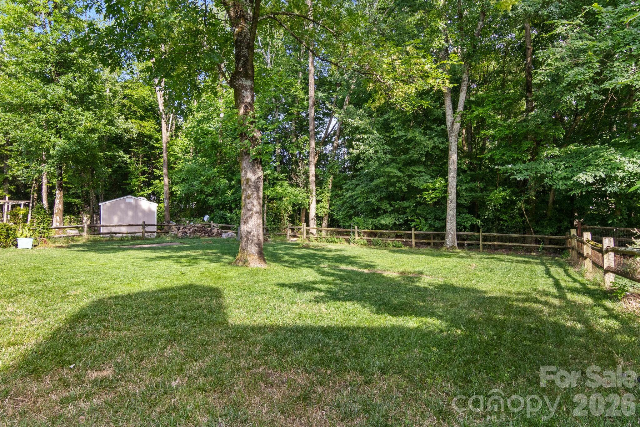 11413 Hunters Landing Drive — Charlotte