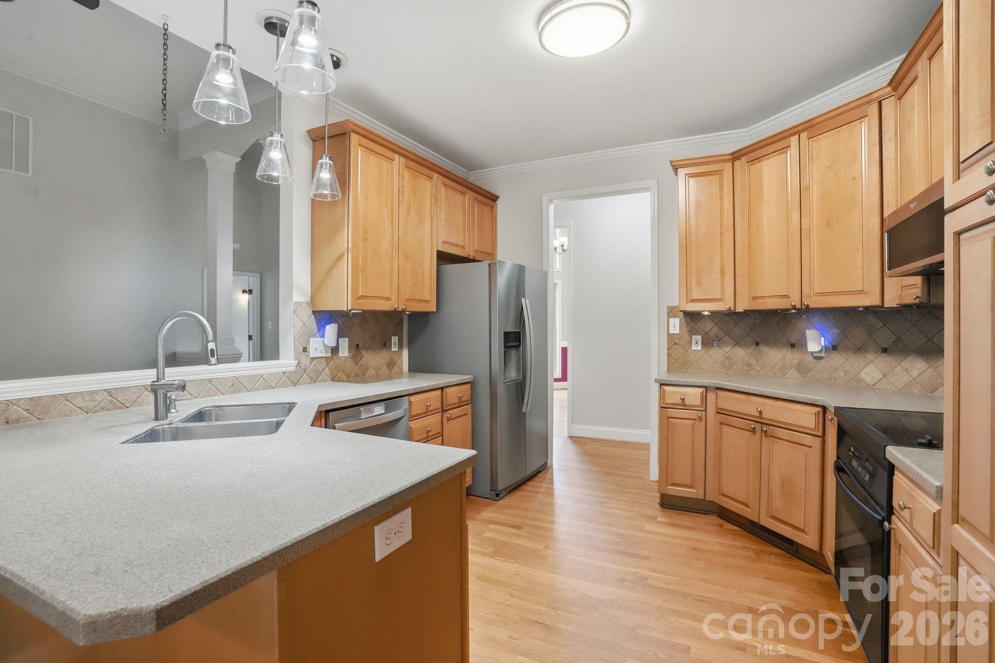 1099 Curve View Road — Lincolnton