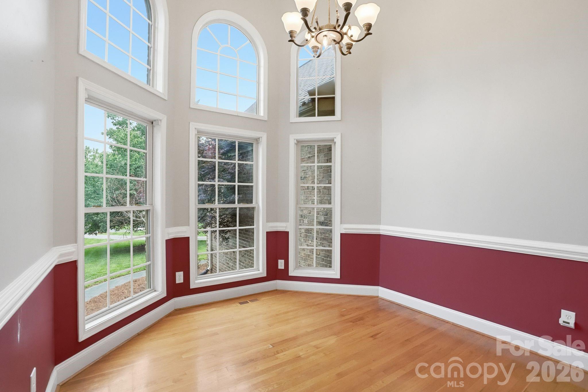 1099 Curve View Road — Lincolnton